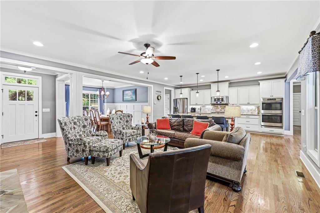 5686 Old Wilkie Road
