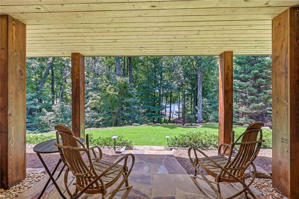 5973 Nachoochee Trail