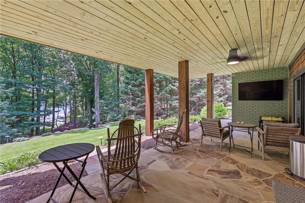 5973 Nachoochee Trail
