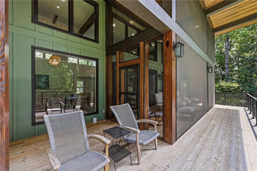 5973 Nachoochee Trail