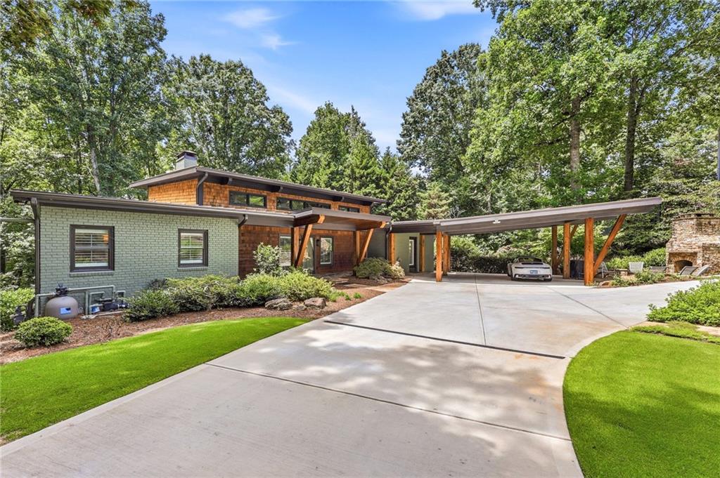 5973 Nachoochee Trail