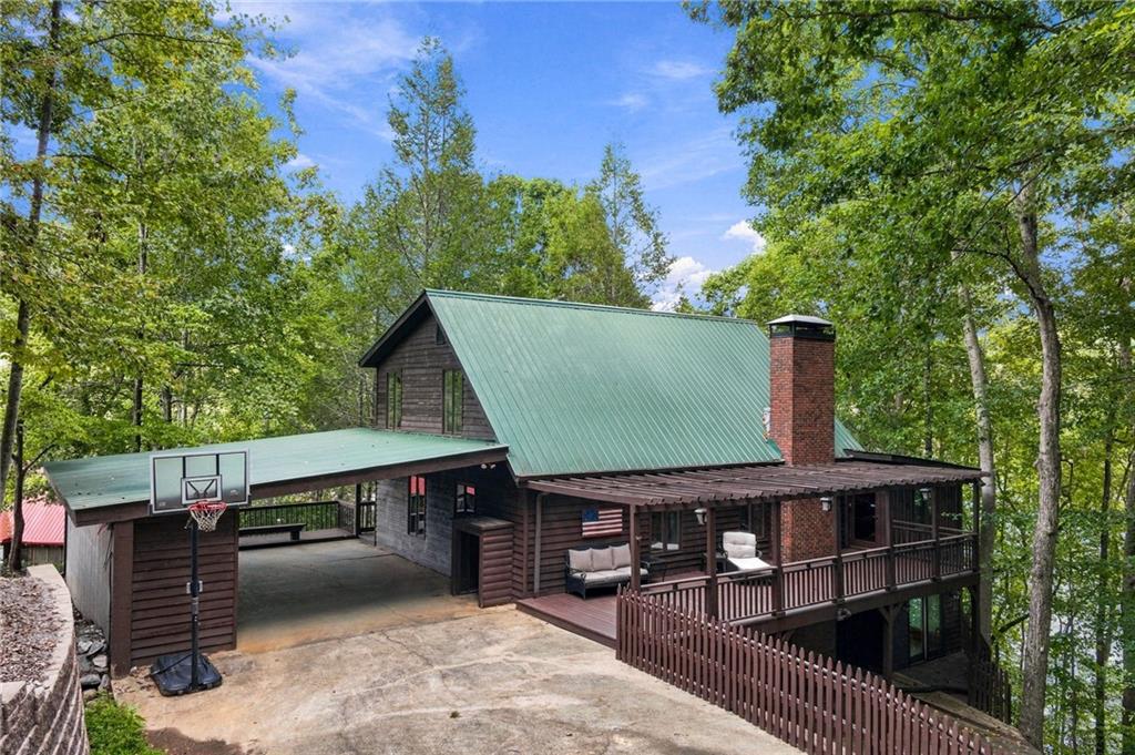 319 Chestatee View Drive