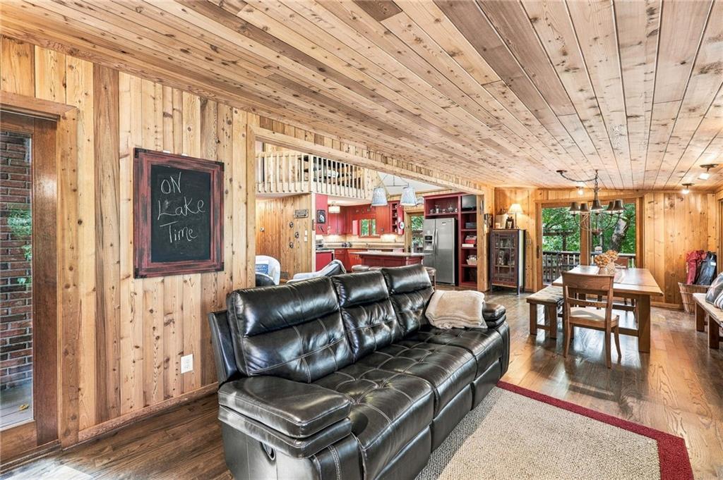 319 Chestatee View Drive