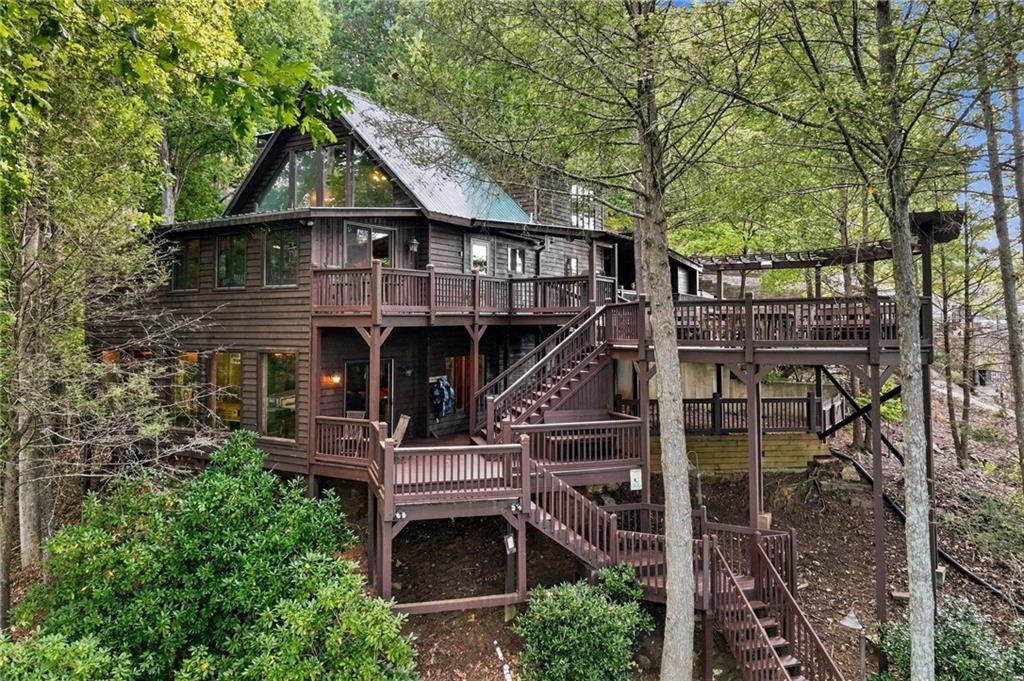 319 Chestatee View Drive