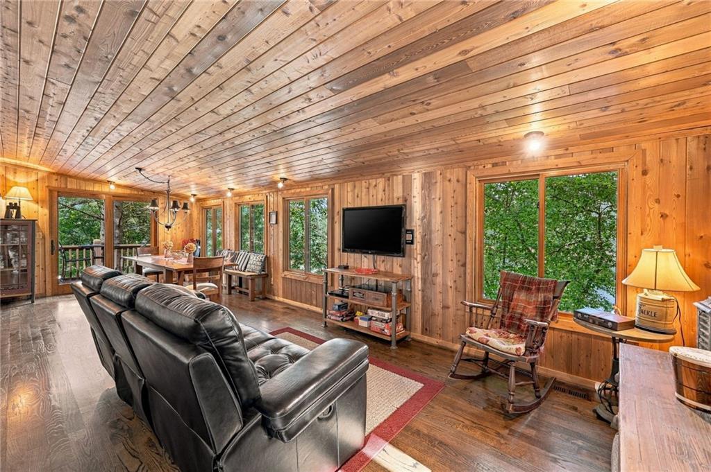 319 Chestatee View Drive
