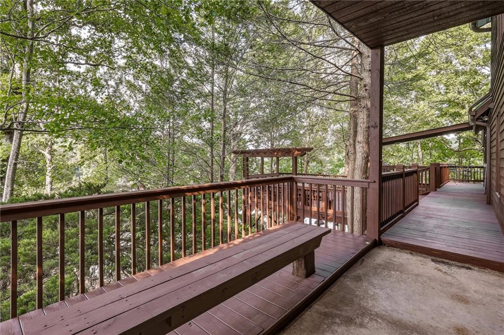 319 Chestatee View Drive