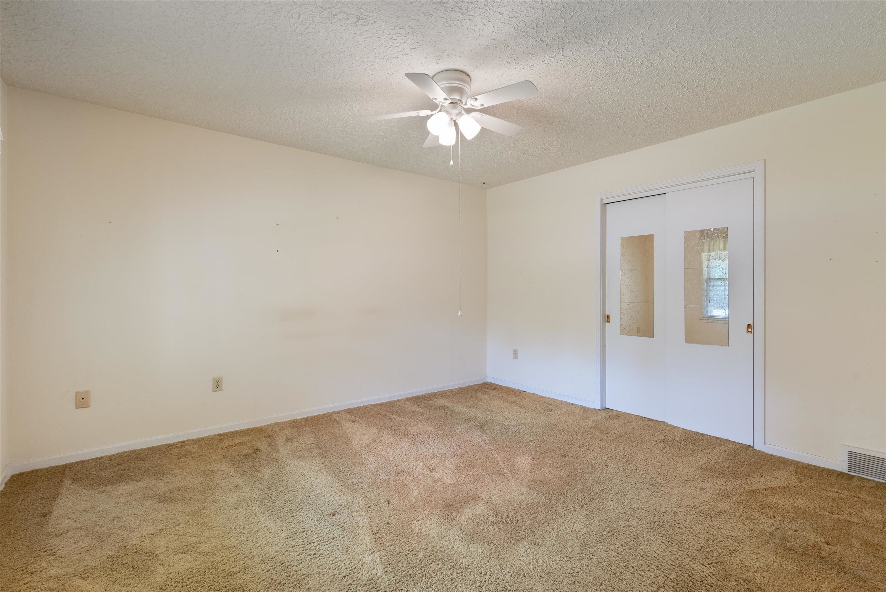 1695 OLD MILL RD