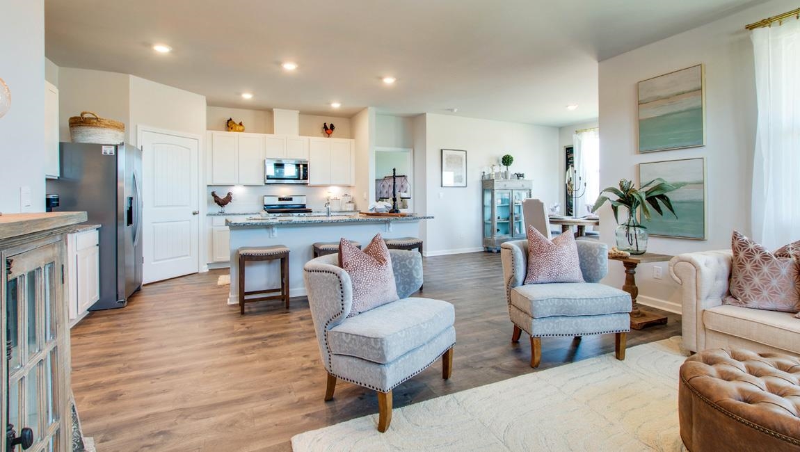 555 WINDEMERE LOOP