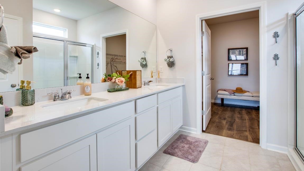 555 WINDEMERE LOOP
