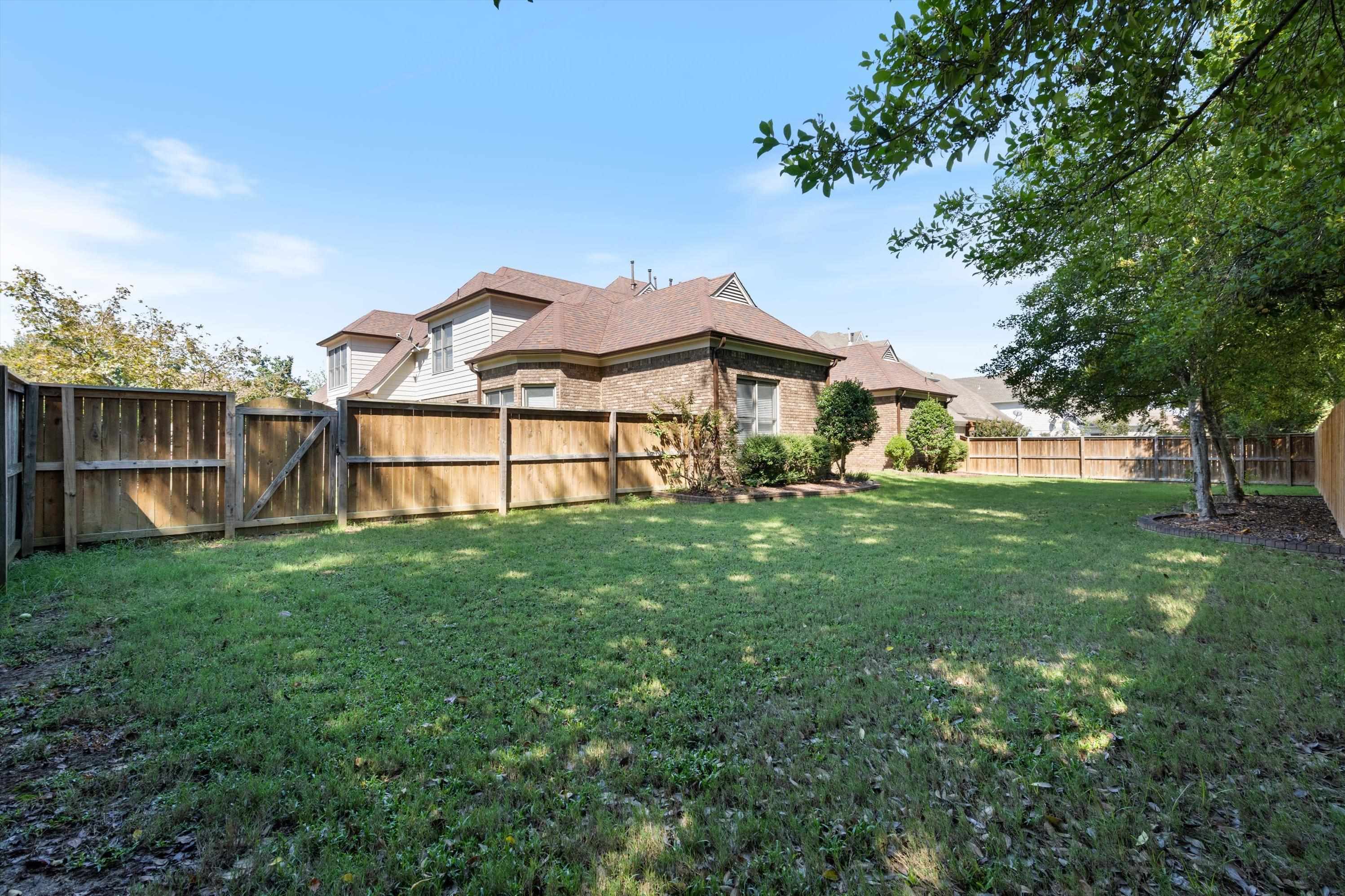 1710 STILLWIND LN