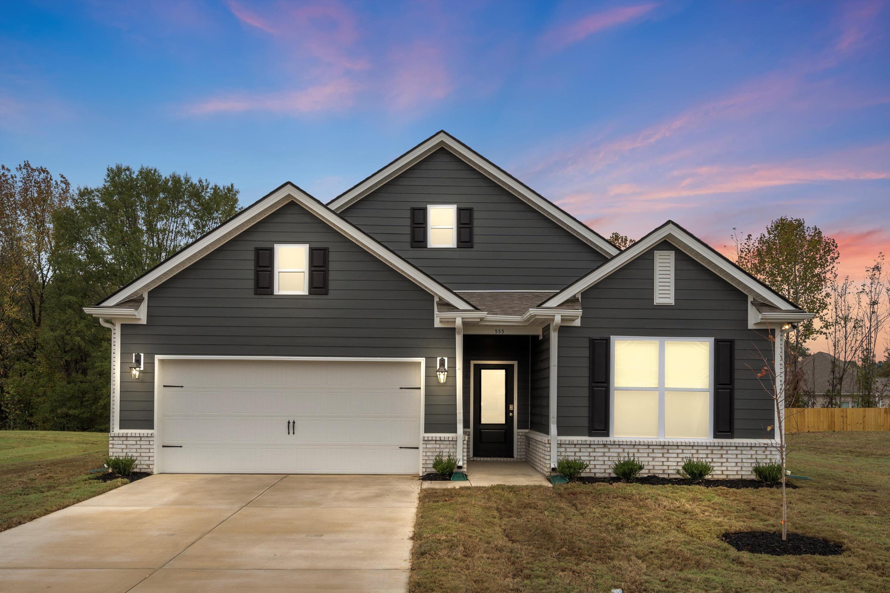 555 WINDEMERE LOOP