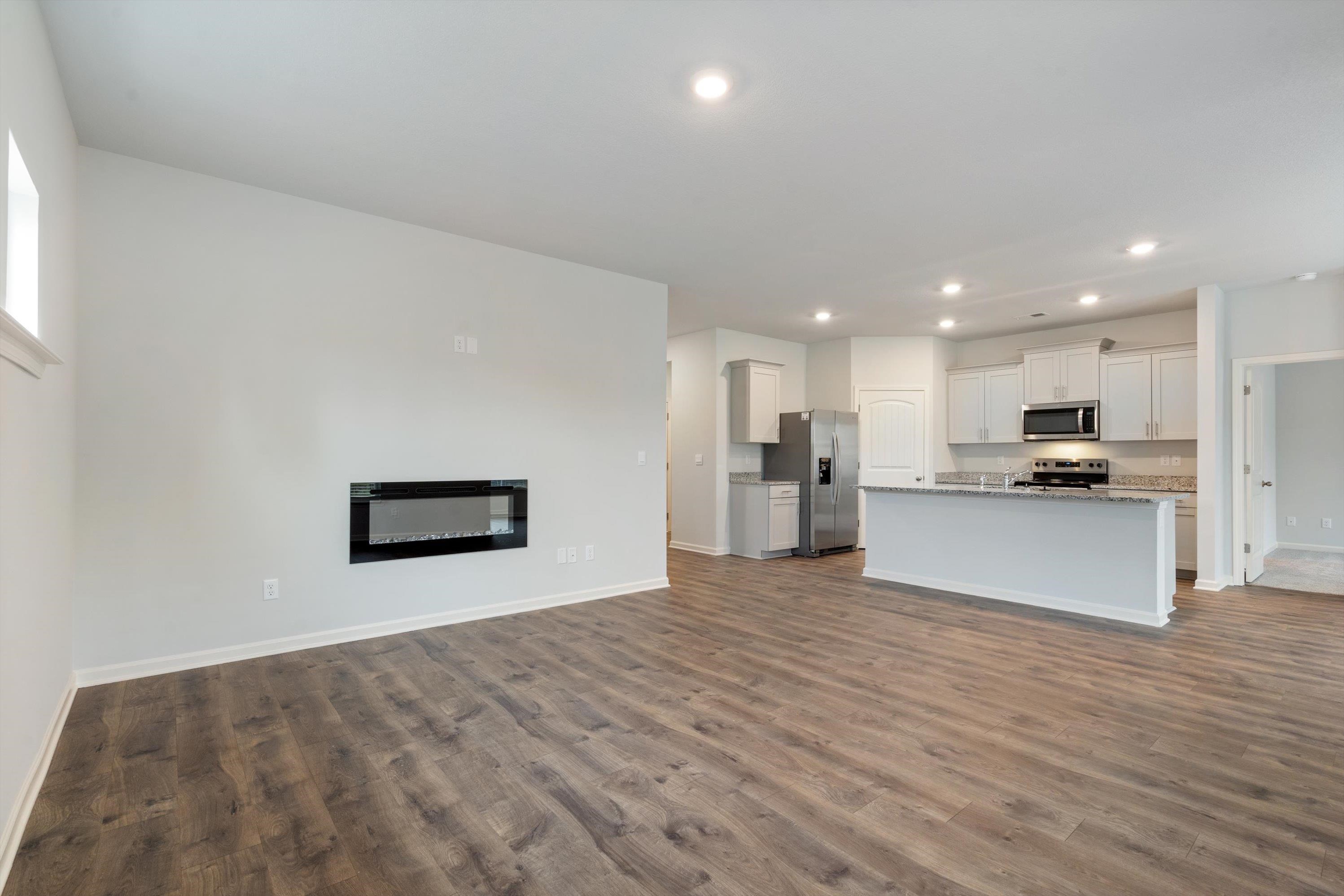 555 WINDEMERE LOOP