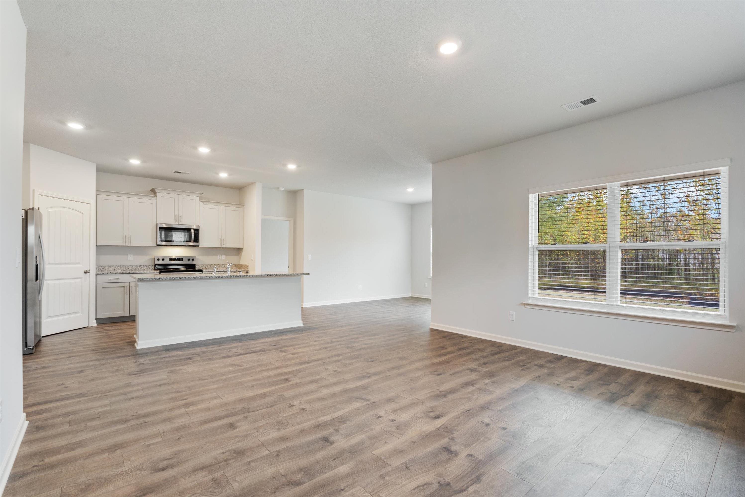 555 WINDEMERE LOOP