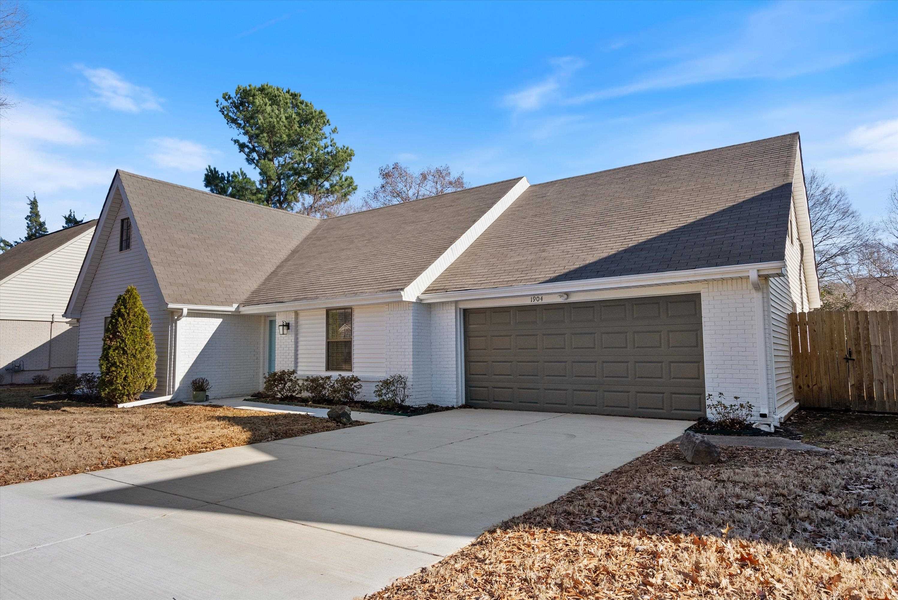 1904 ALDER BRANCH LN