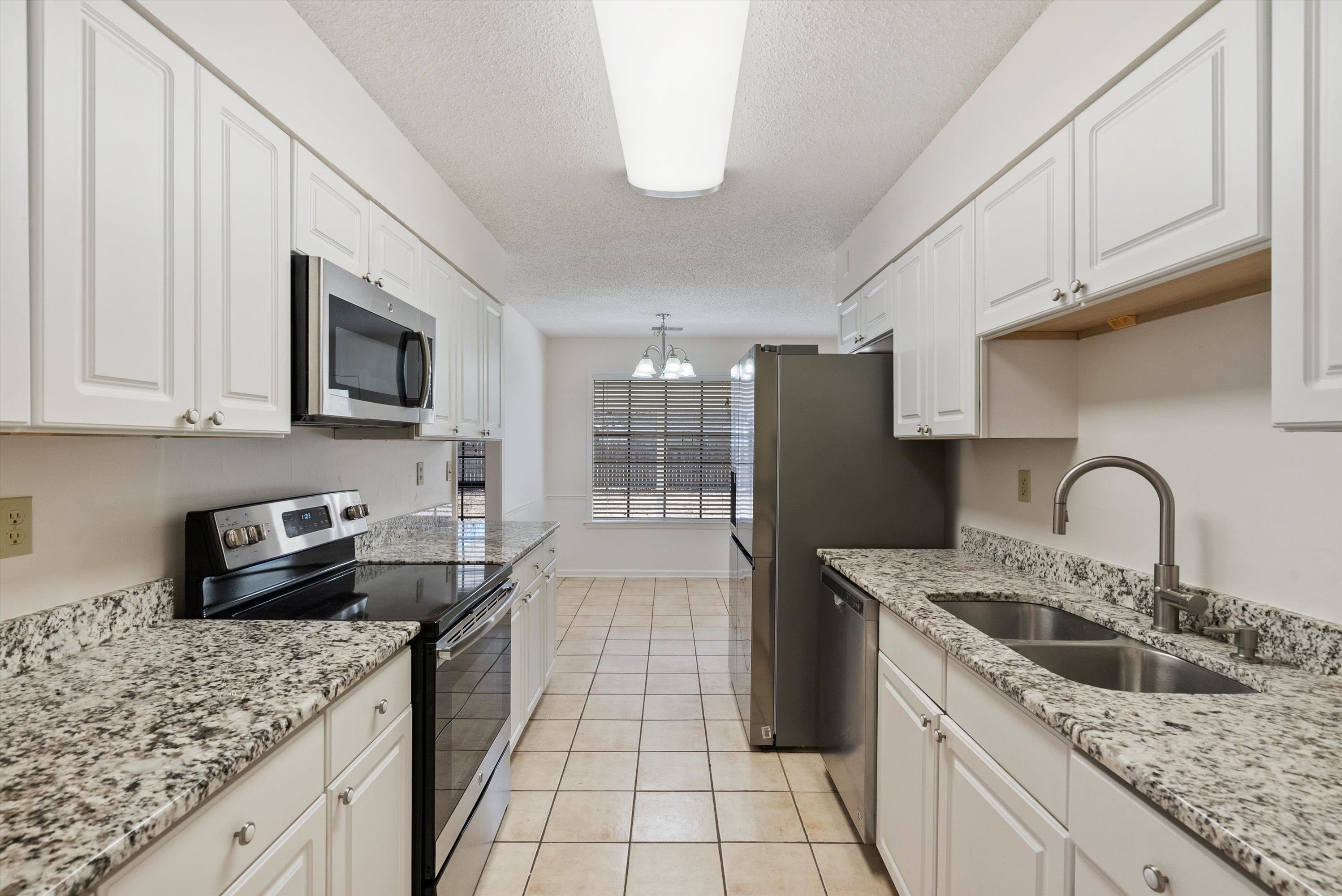 1904 ALDER BRANCH LN