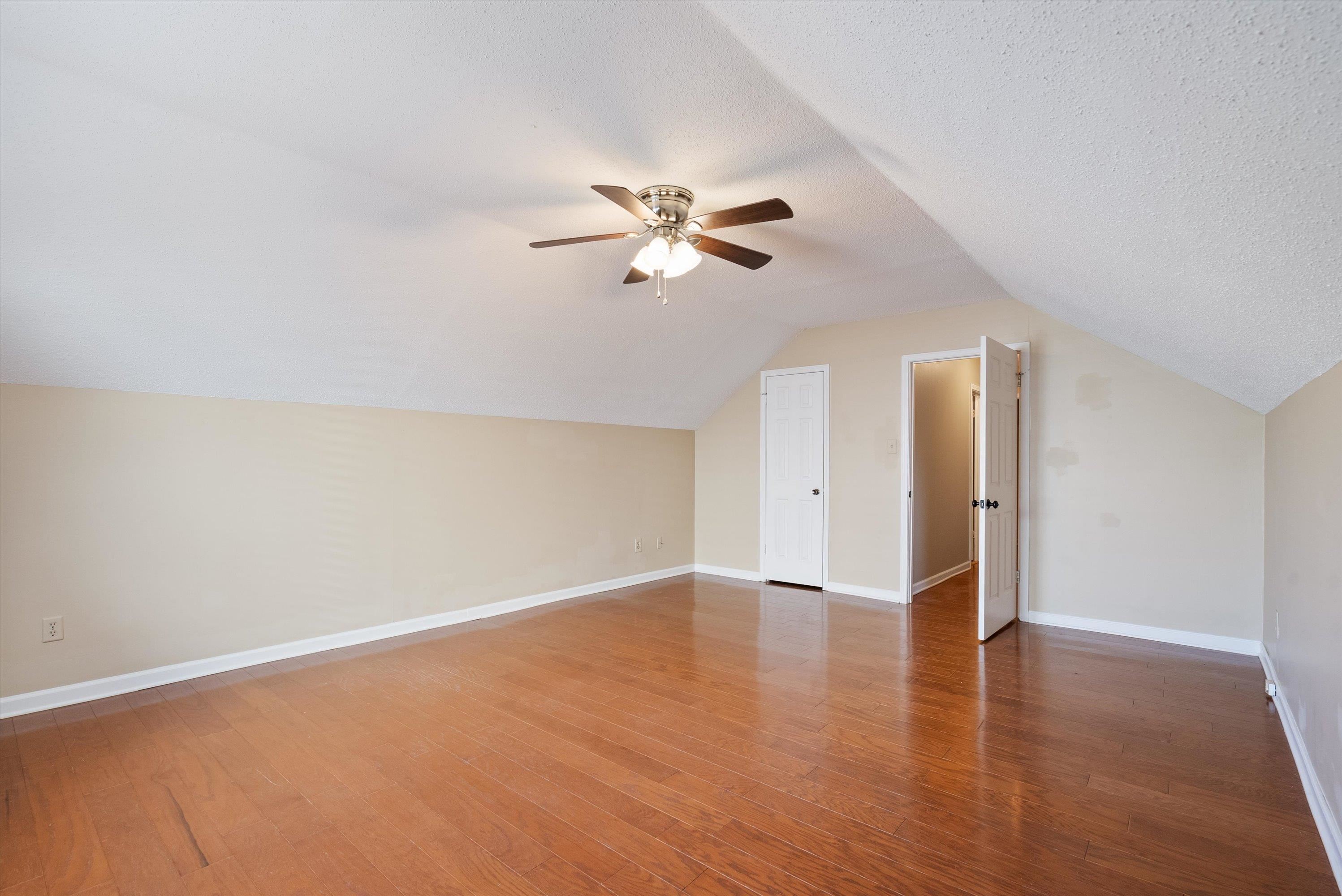 1904 ALDER BRANCH LN