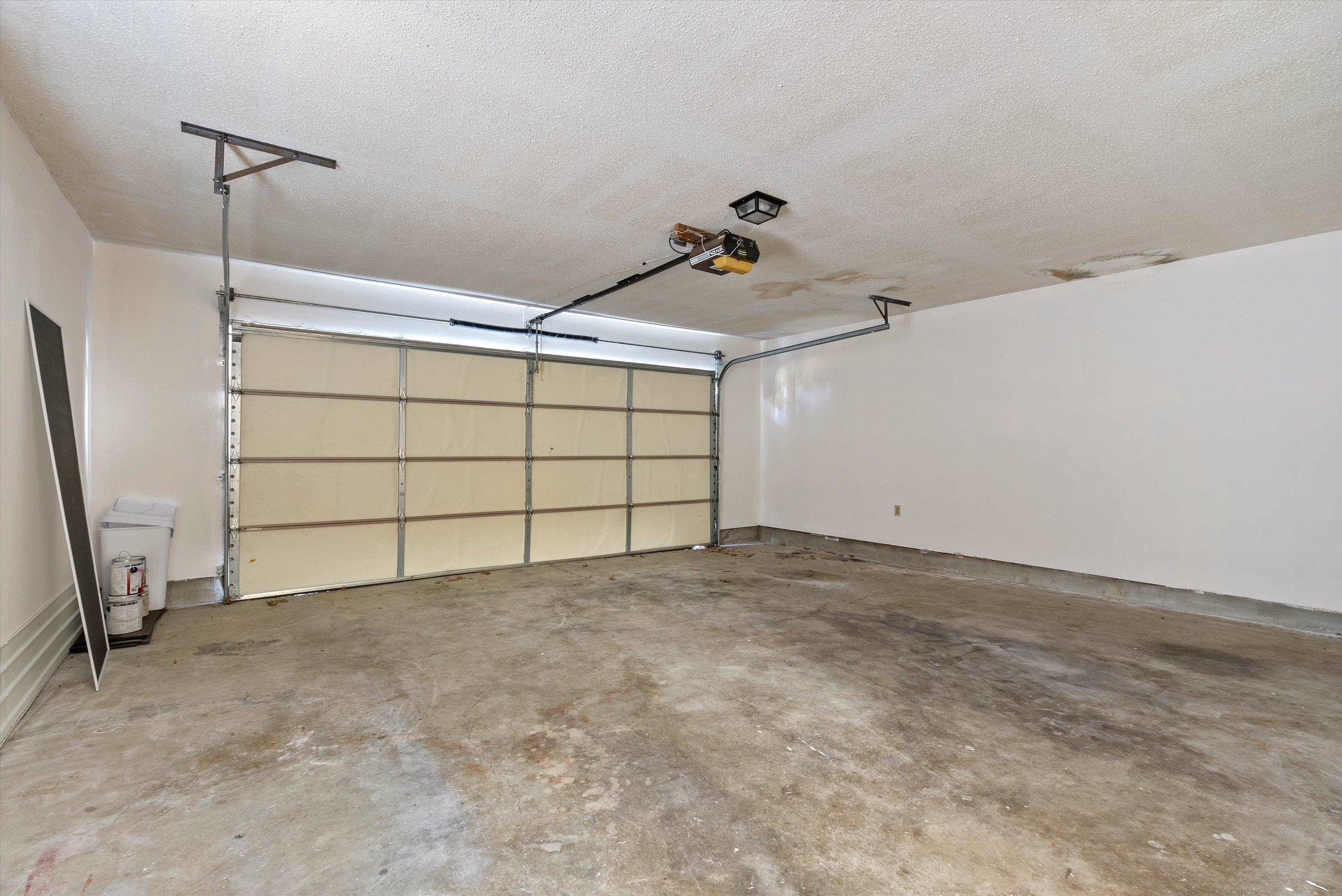 1904 ALDER BRANCH LN
