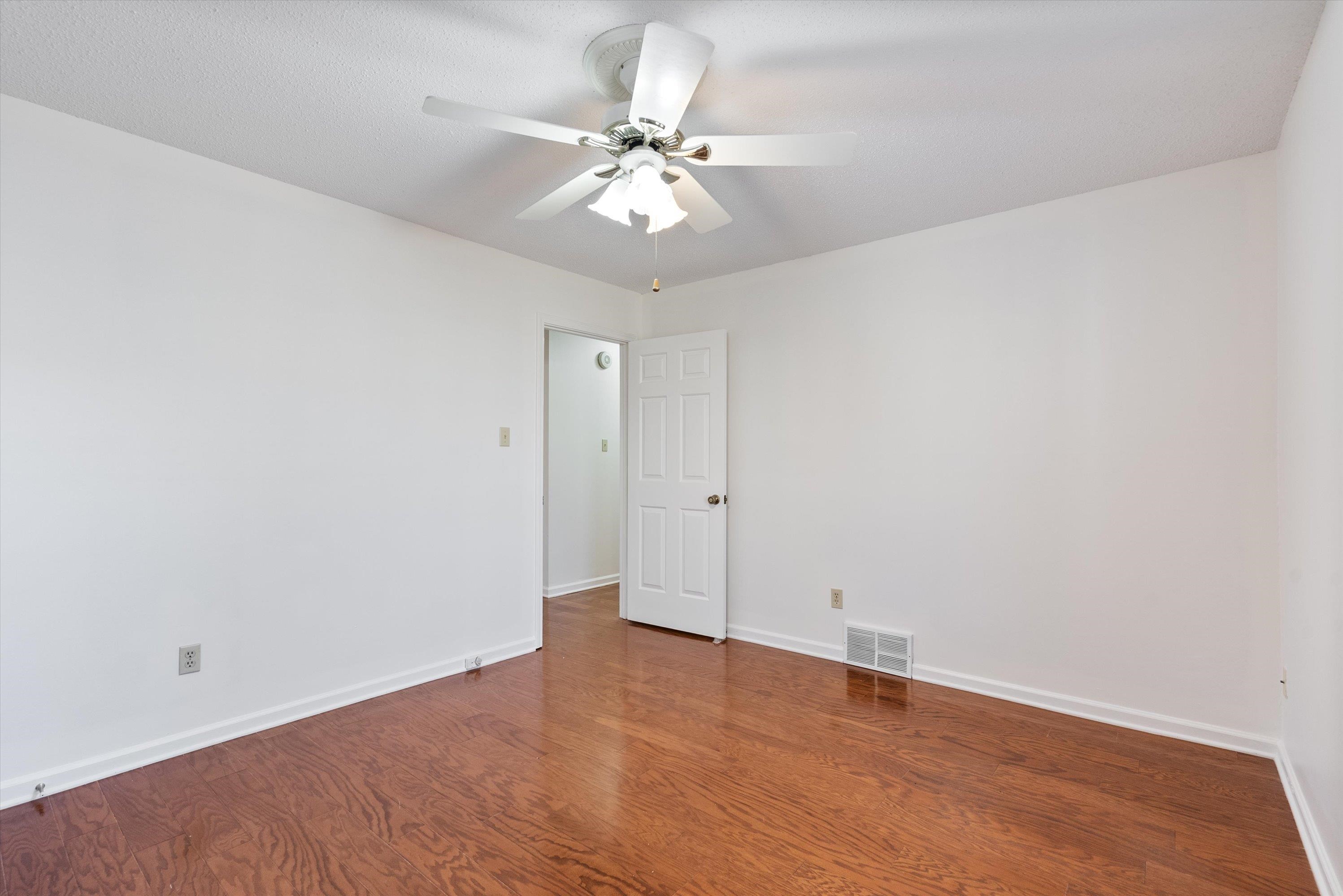 1904 ALDER BRANCH LN
