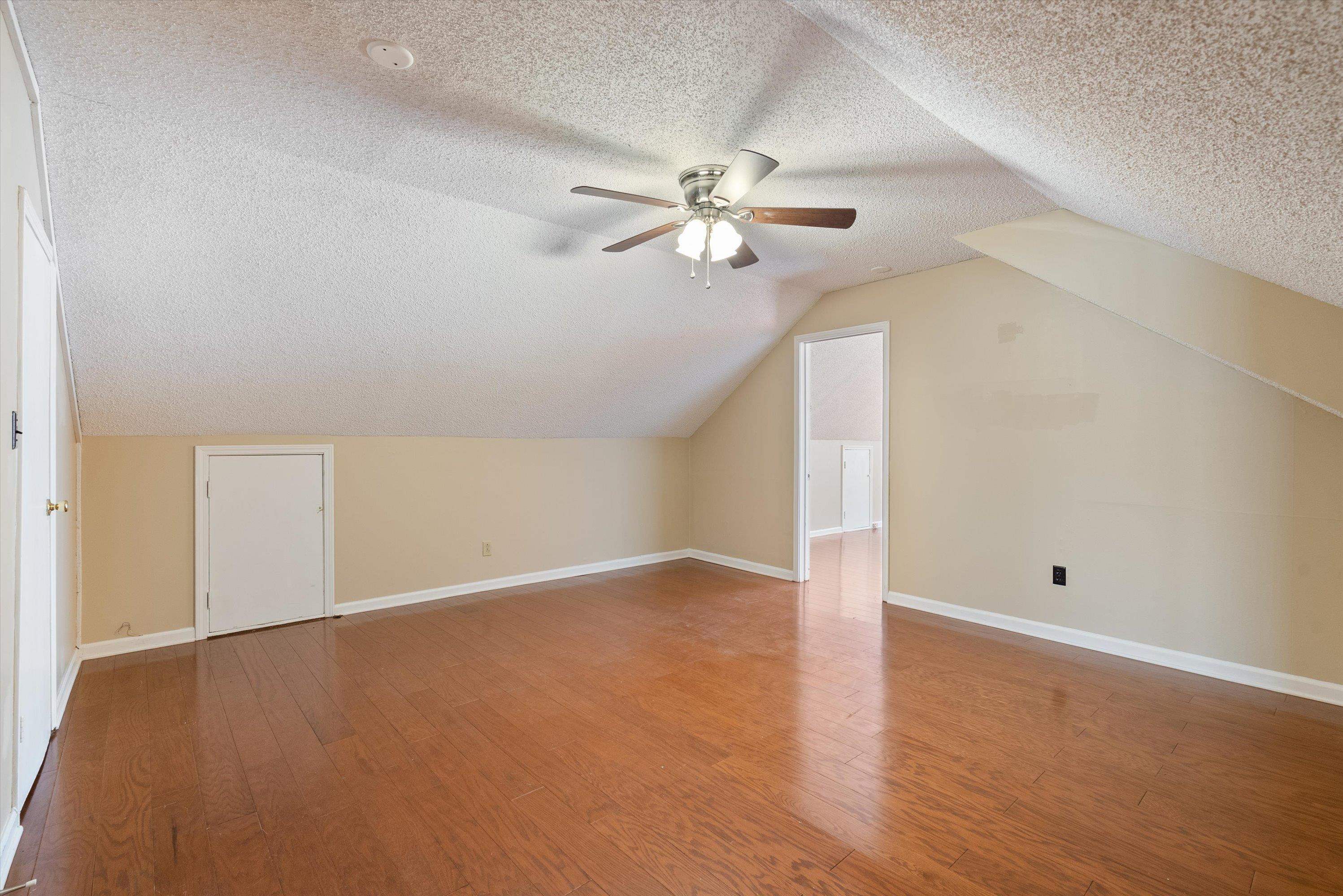 1904 ALDER BRANCH LN