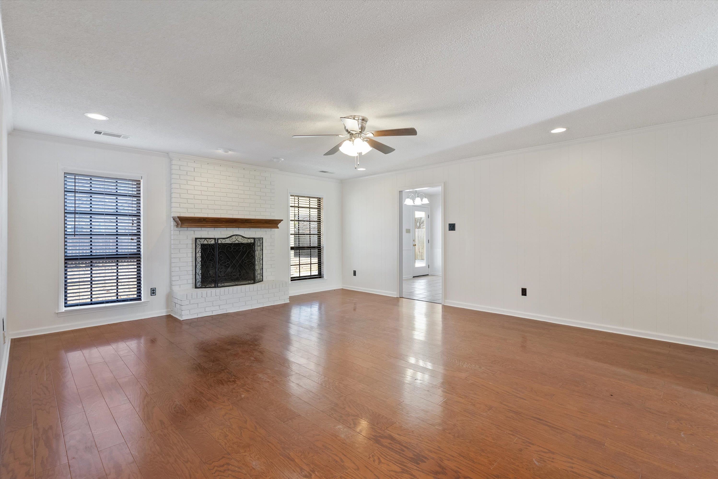 1904 ALDER BRANCH LN
