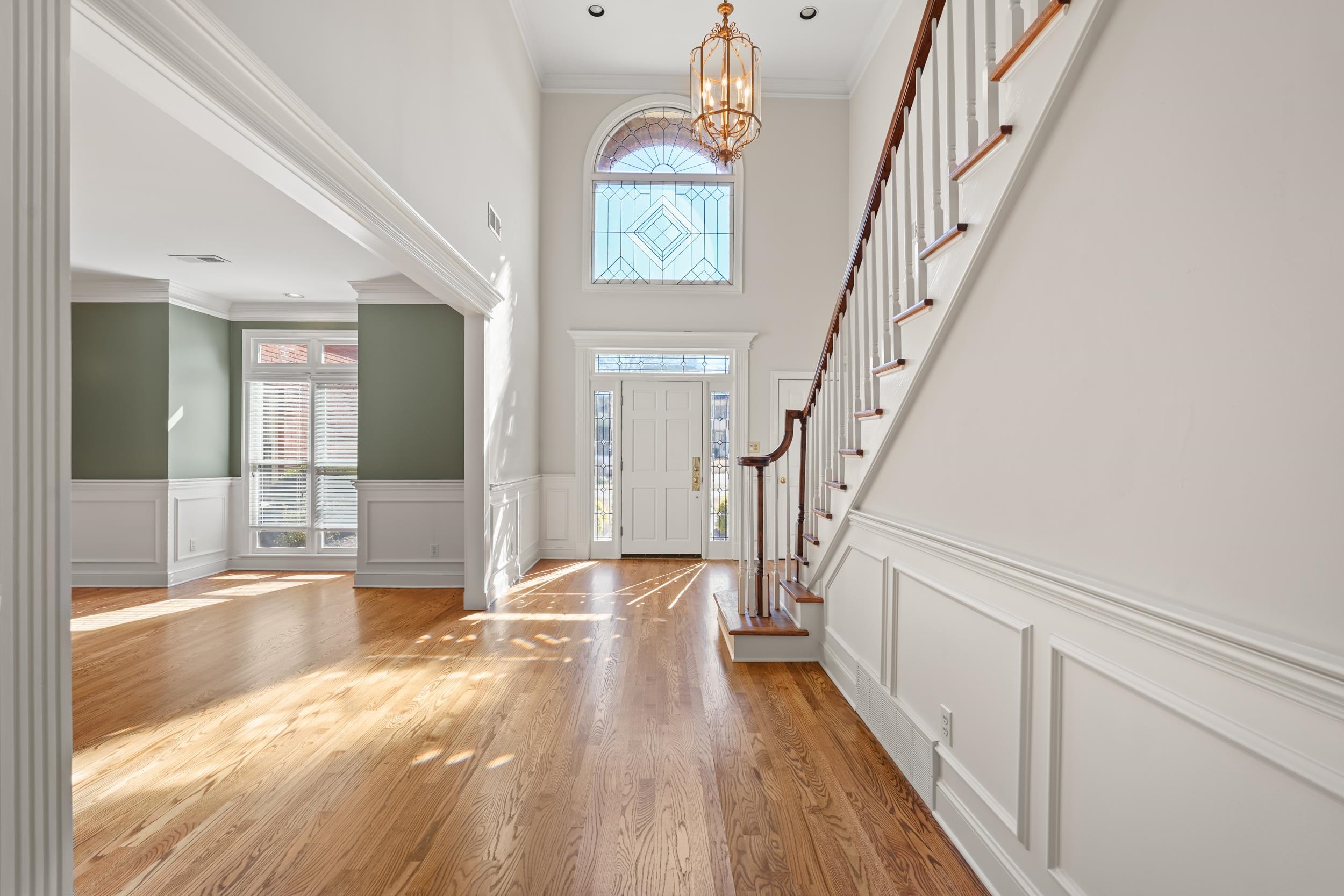 2198 DOGWOOD OAKS DR