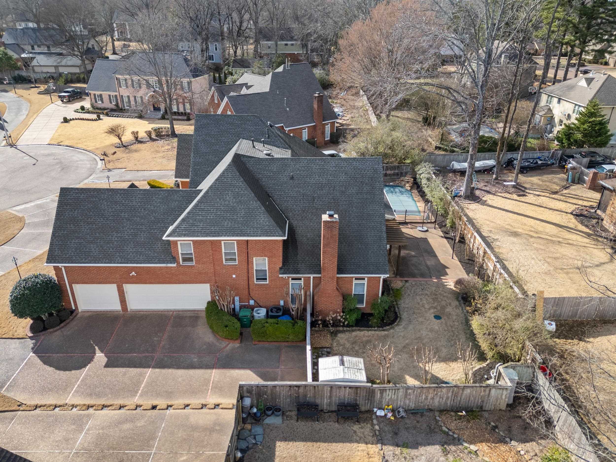 2198 DOGWOOD OAKS DR