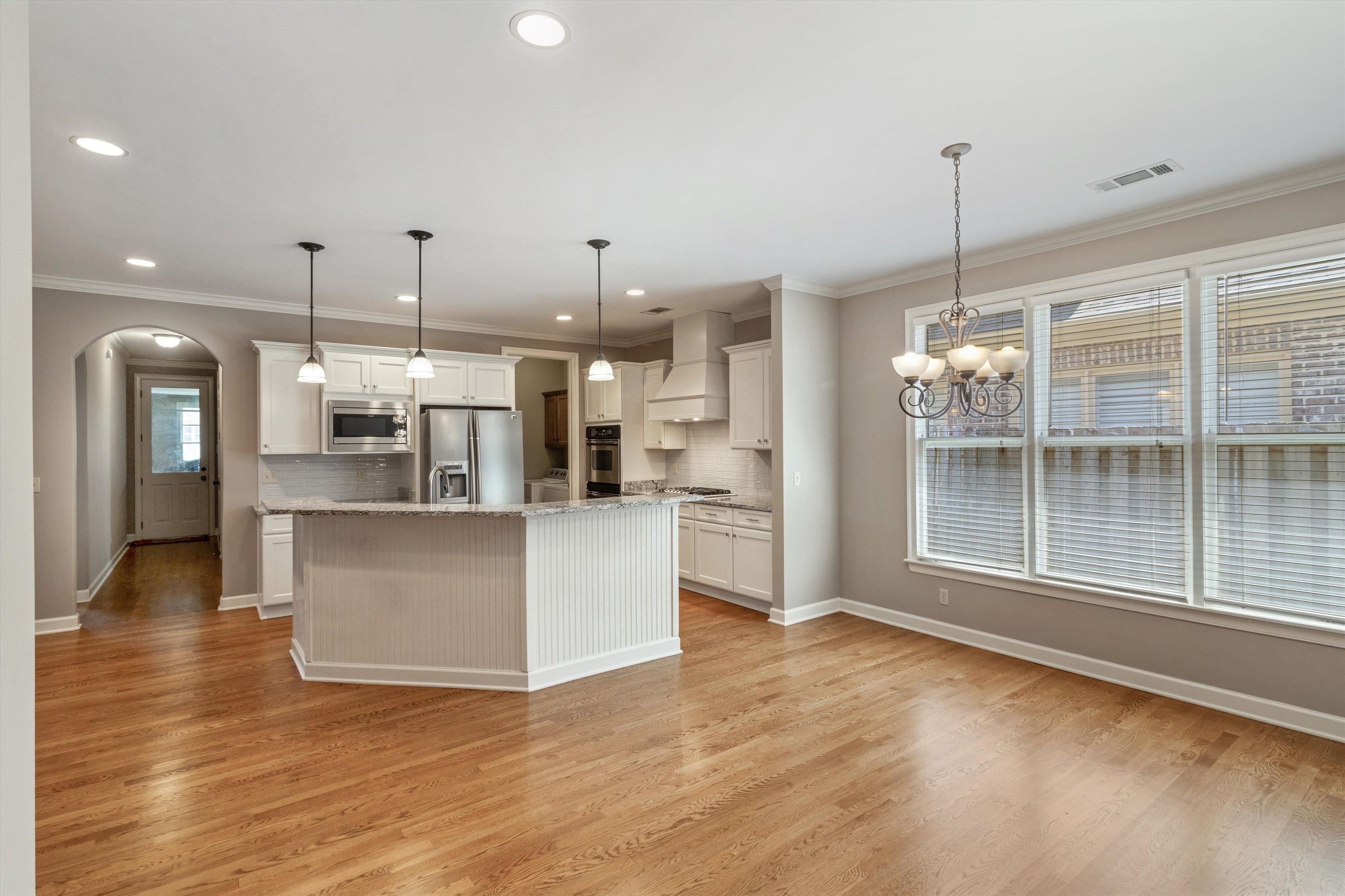 2087 STANDING ROCK AVE