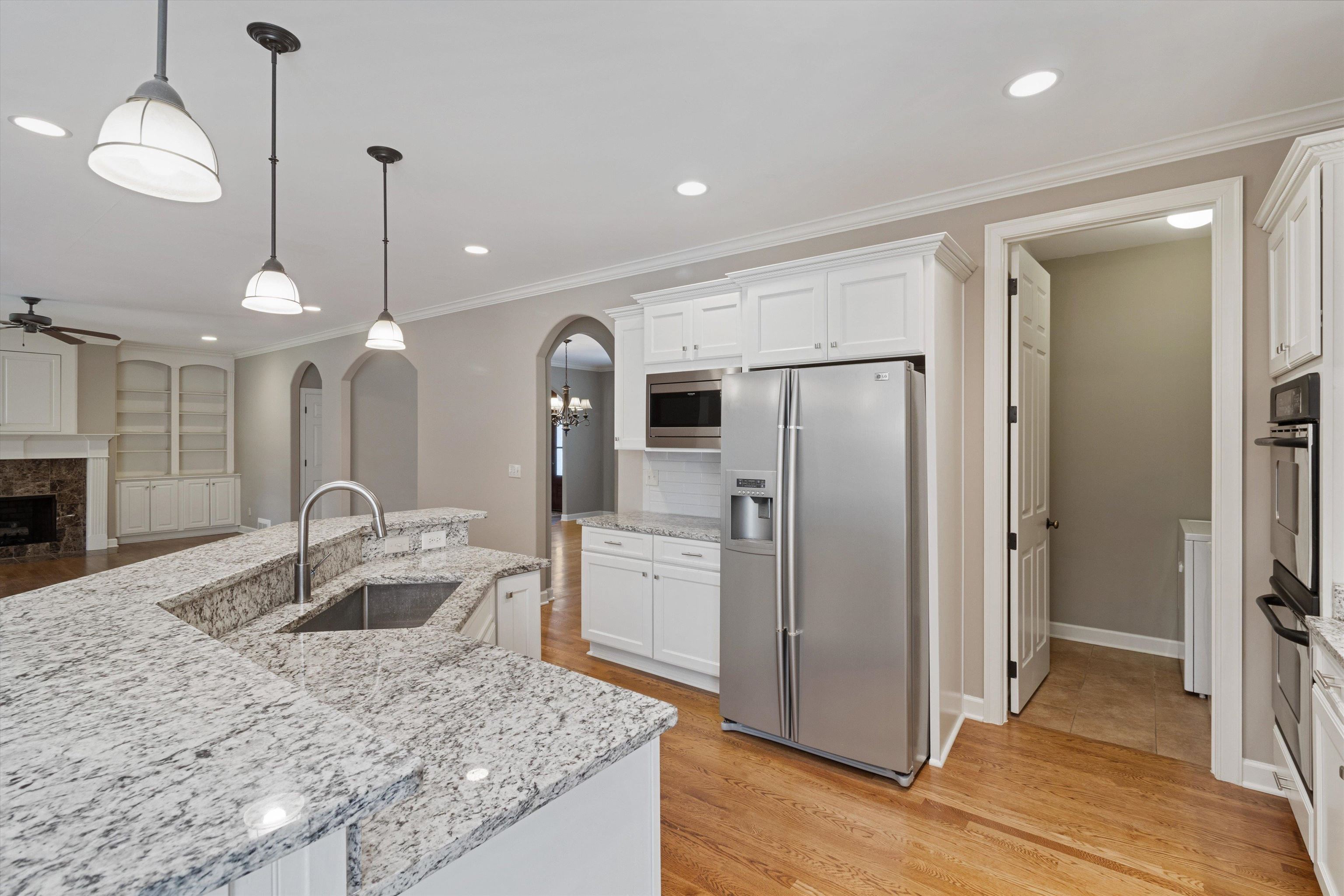 2087 STANDING ROCK AVE