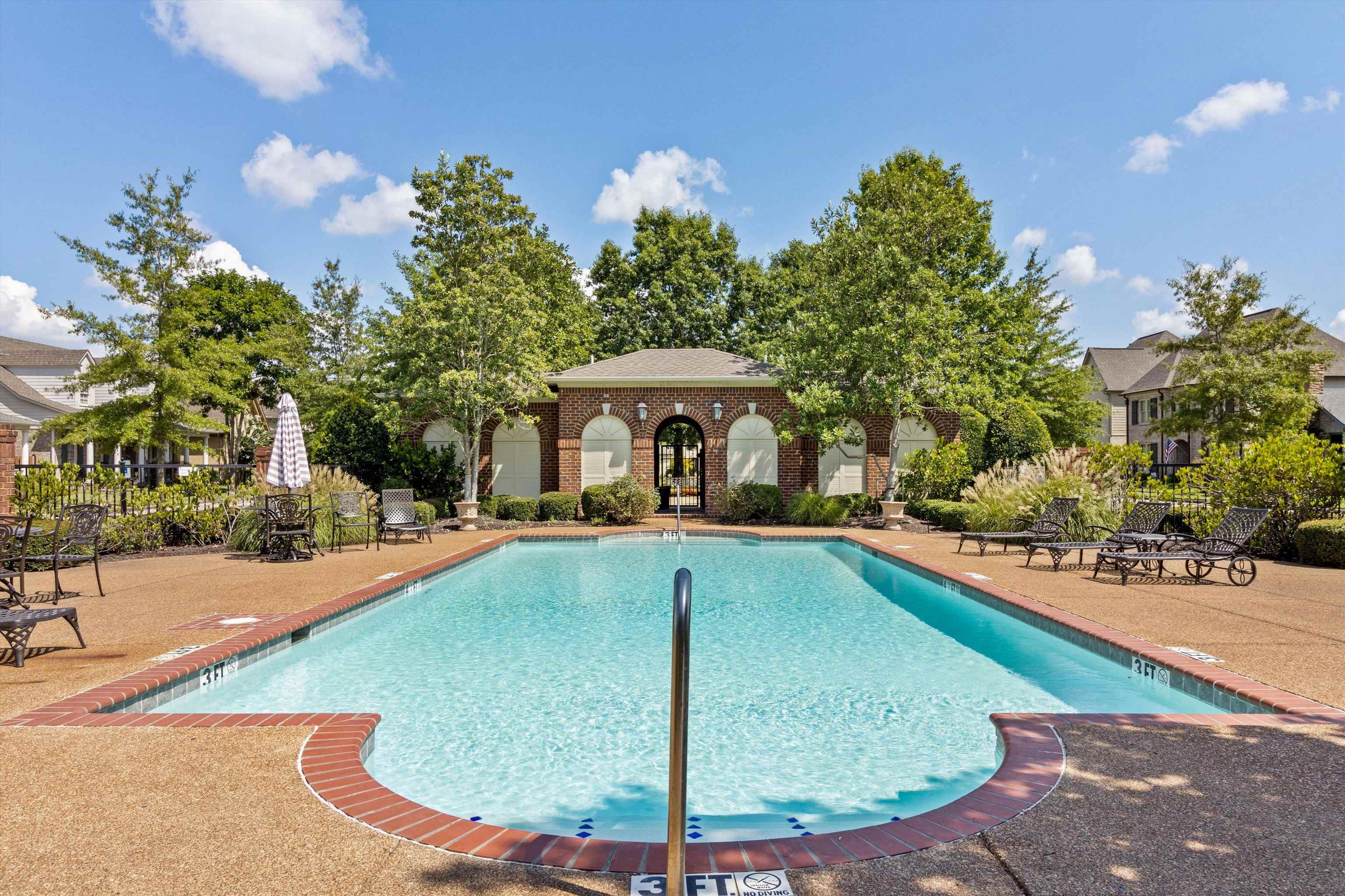 2087 STANDING ROCK AVE