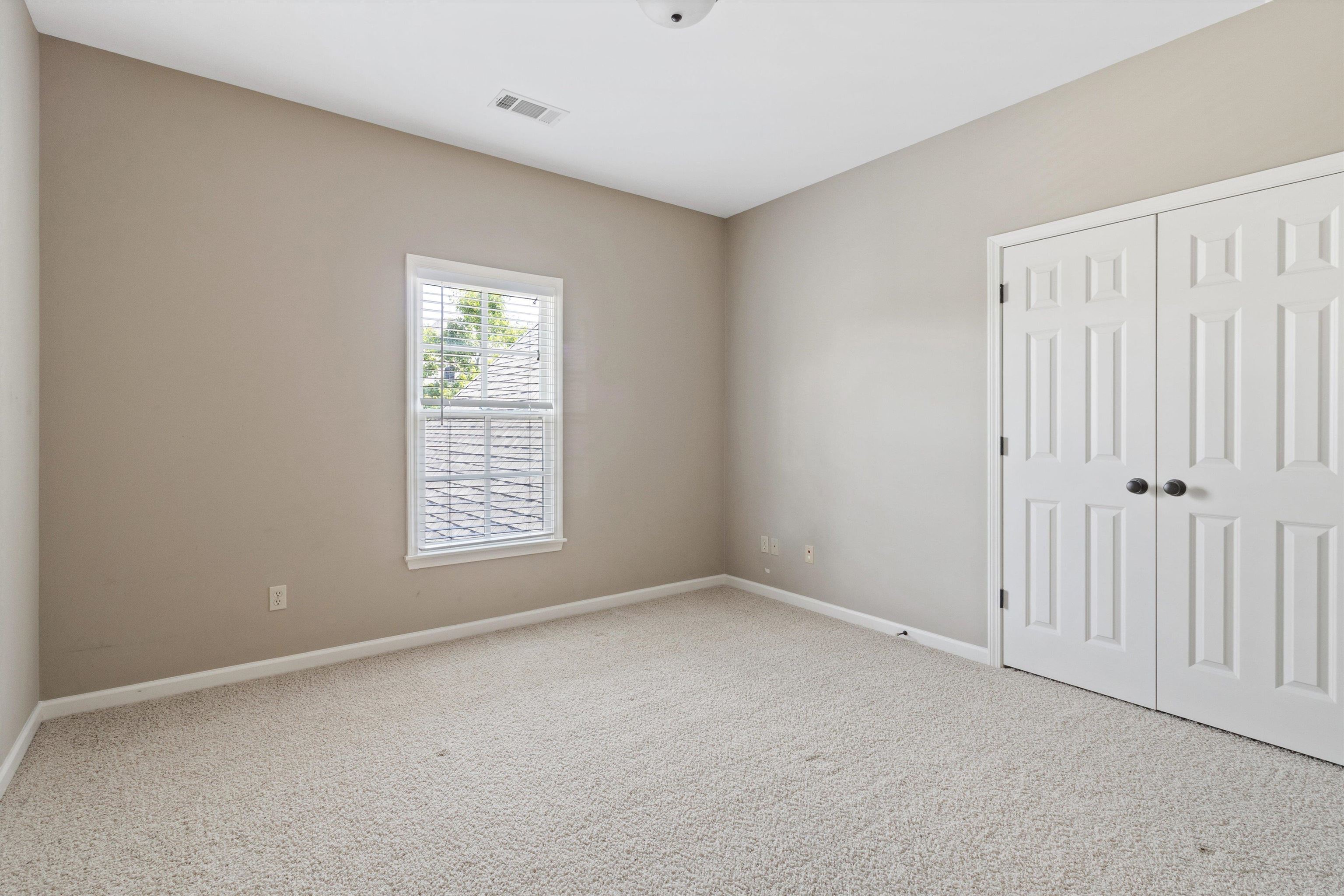 2087 STANDING ROCK AVE