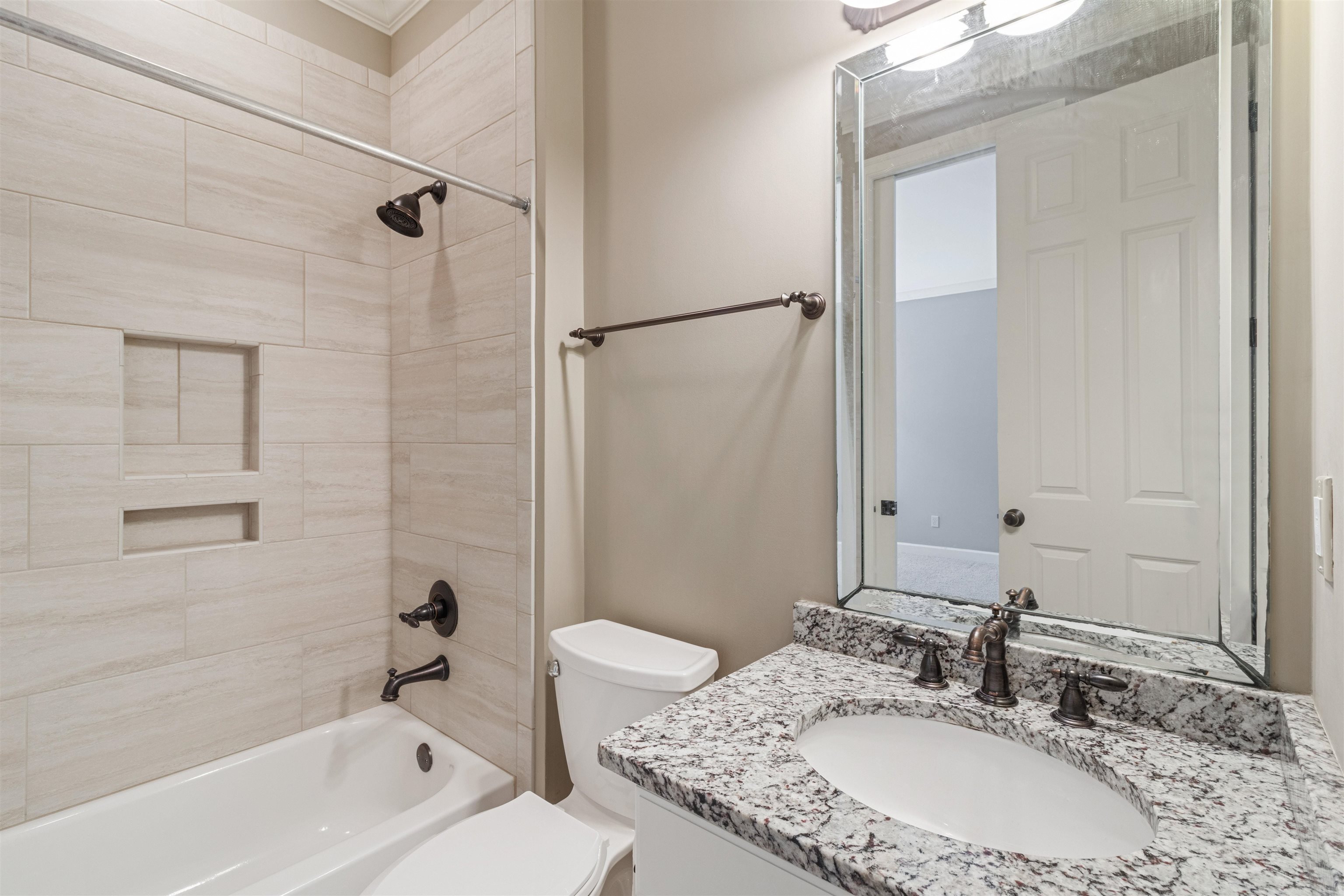 2087 STANDING ROCK AVE