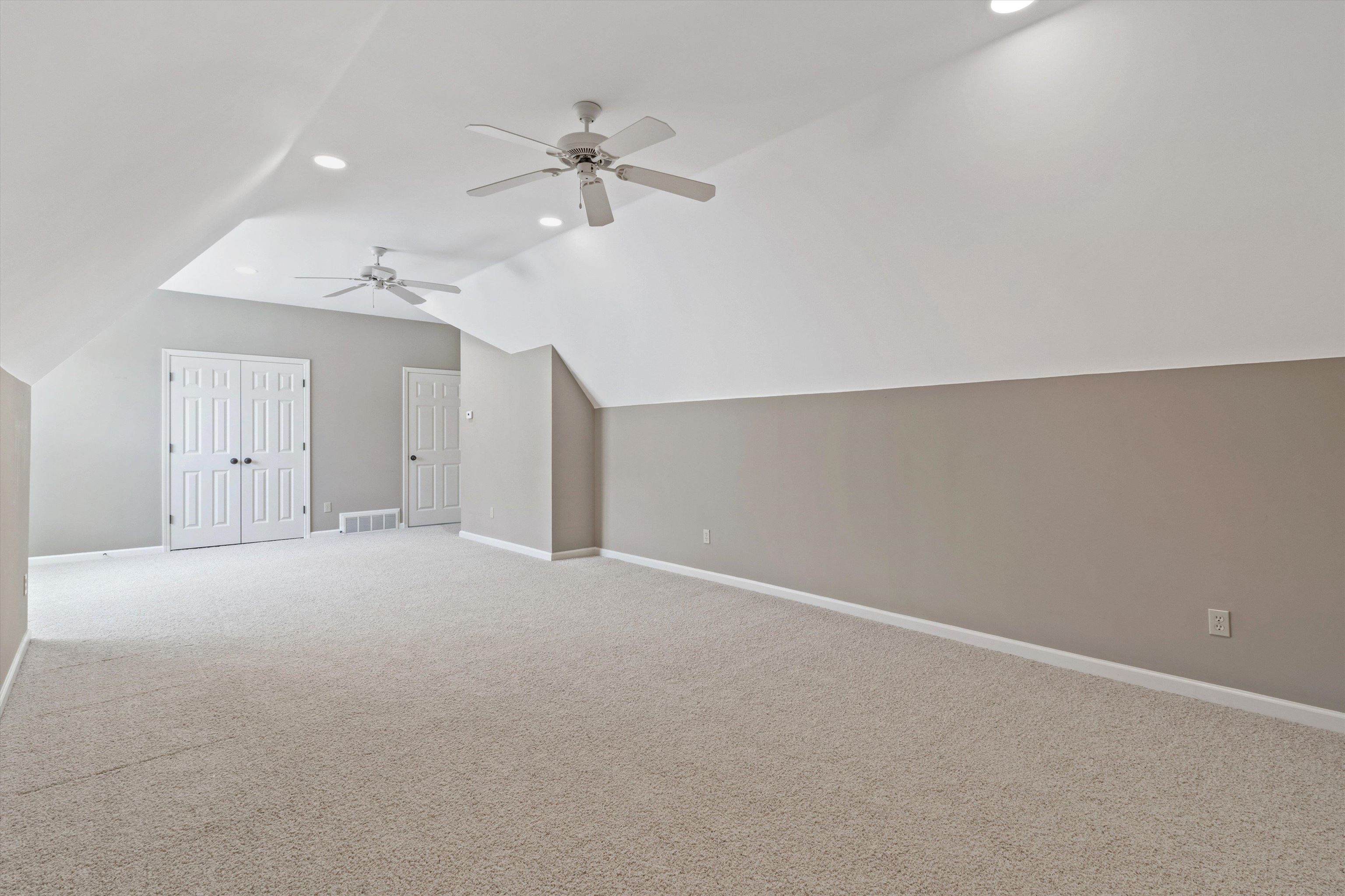 2087 STANDING ROCK AVE