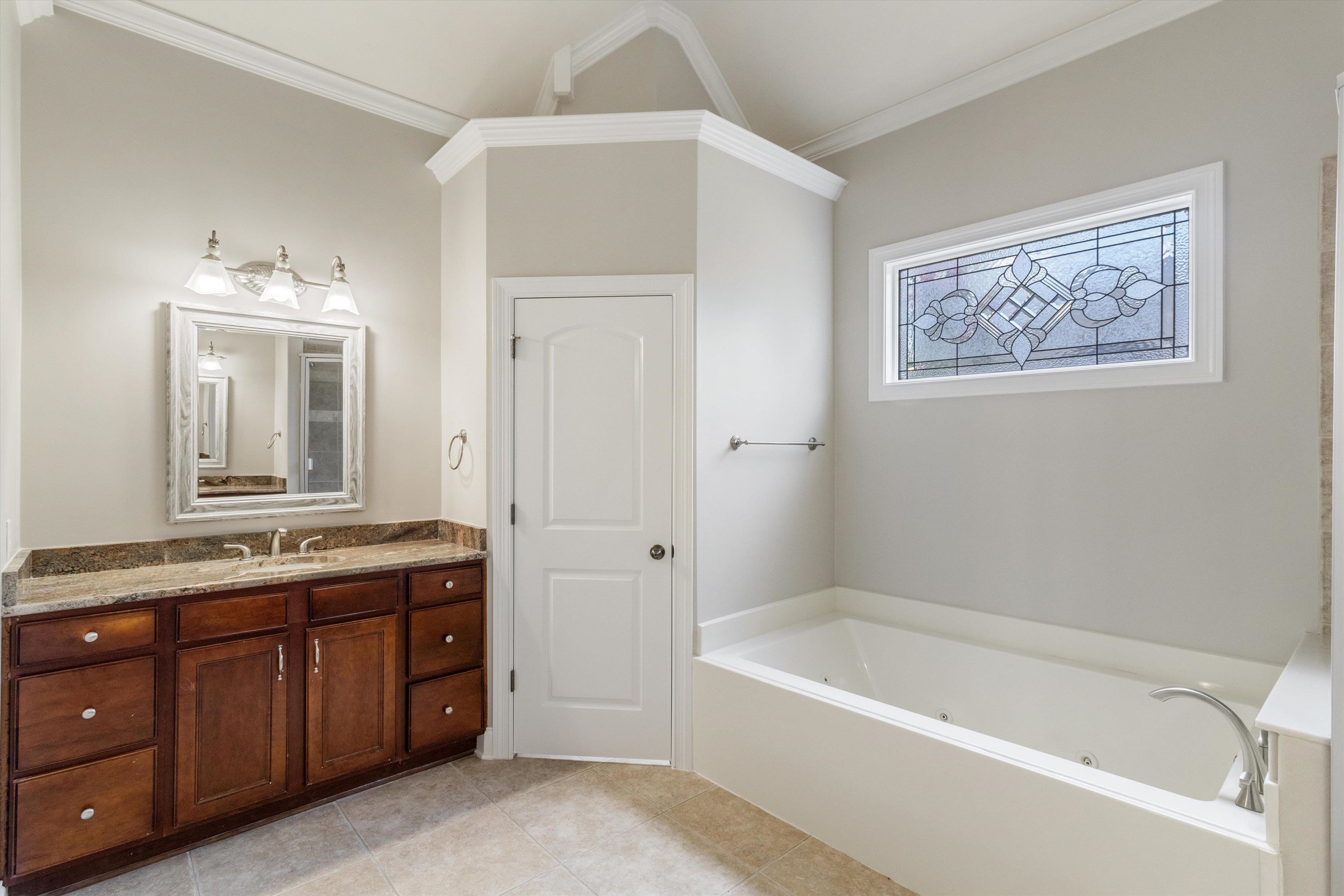 1743 MOSSY OAK LN