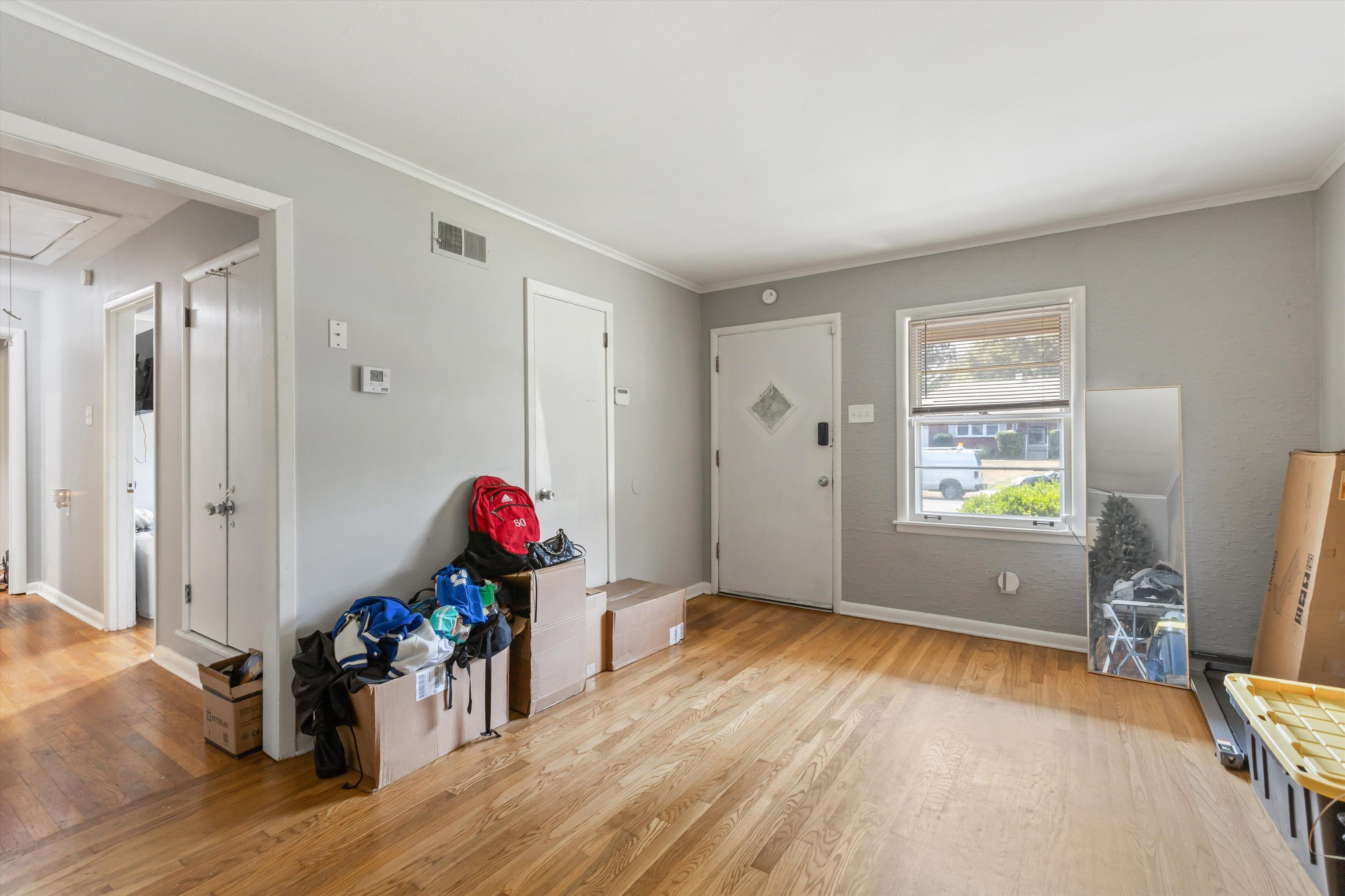 1776 DORRIE LN