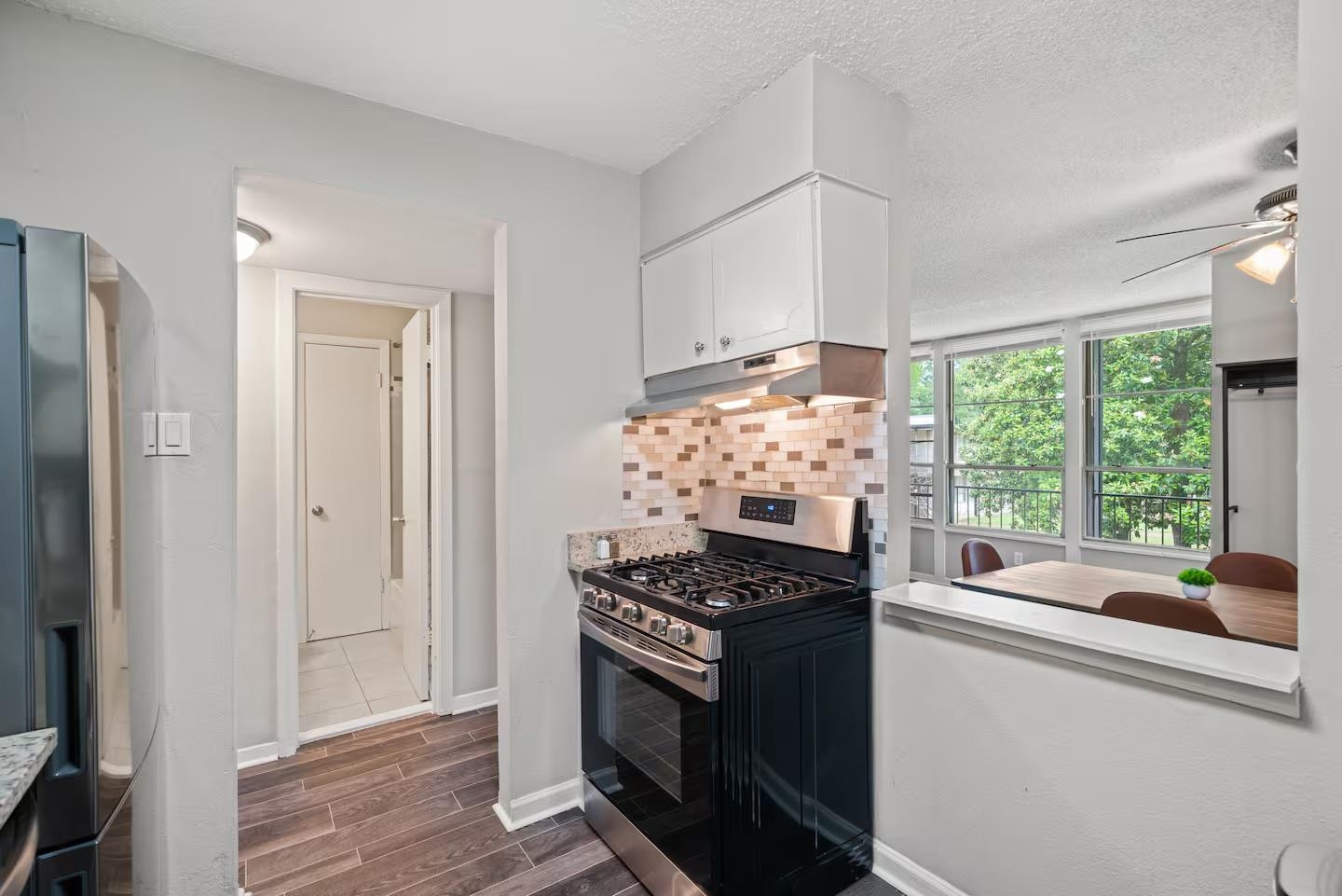 108 N BELVEDERE BLVD Unit: 12