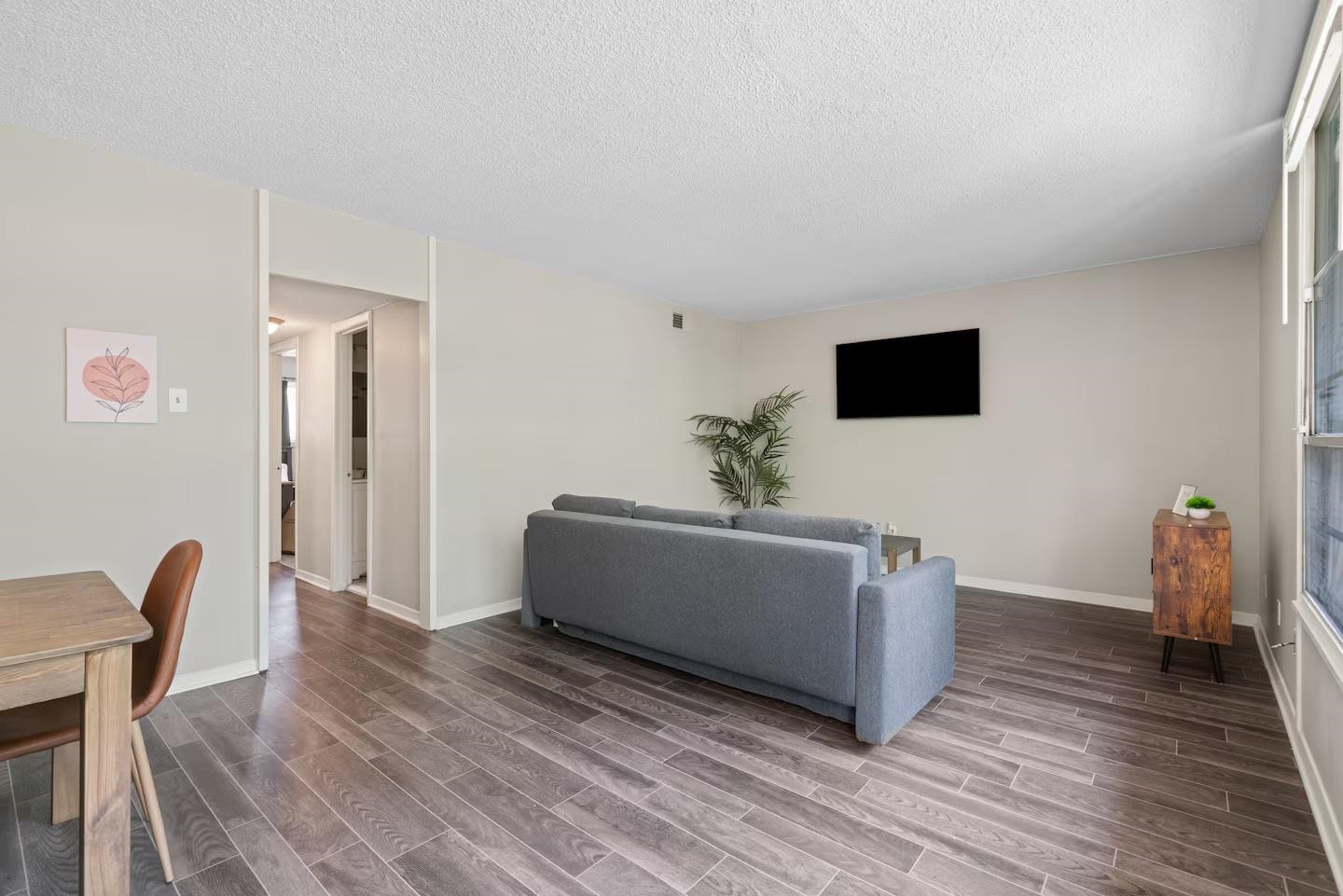 108 N BELVEDERE BLVD Unit: 12