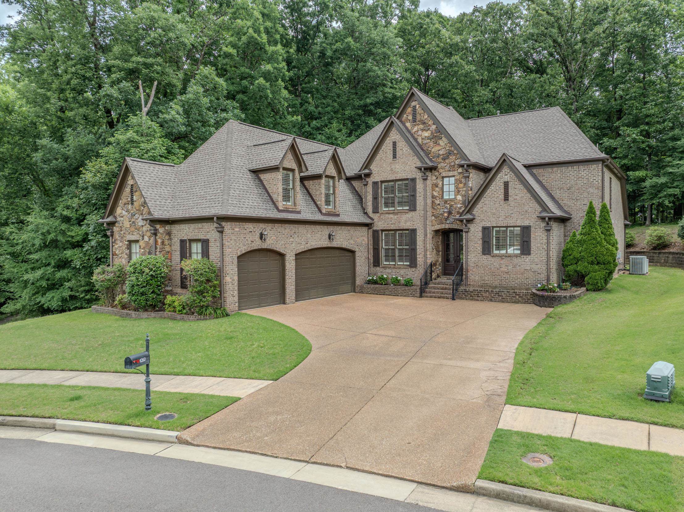 4260 MELWOOD OAK DR