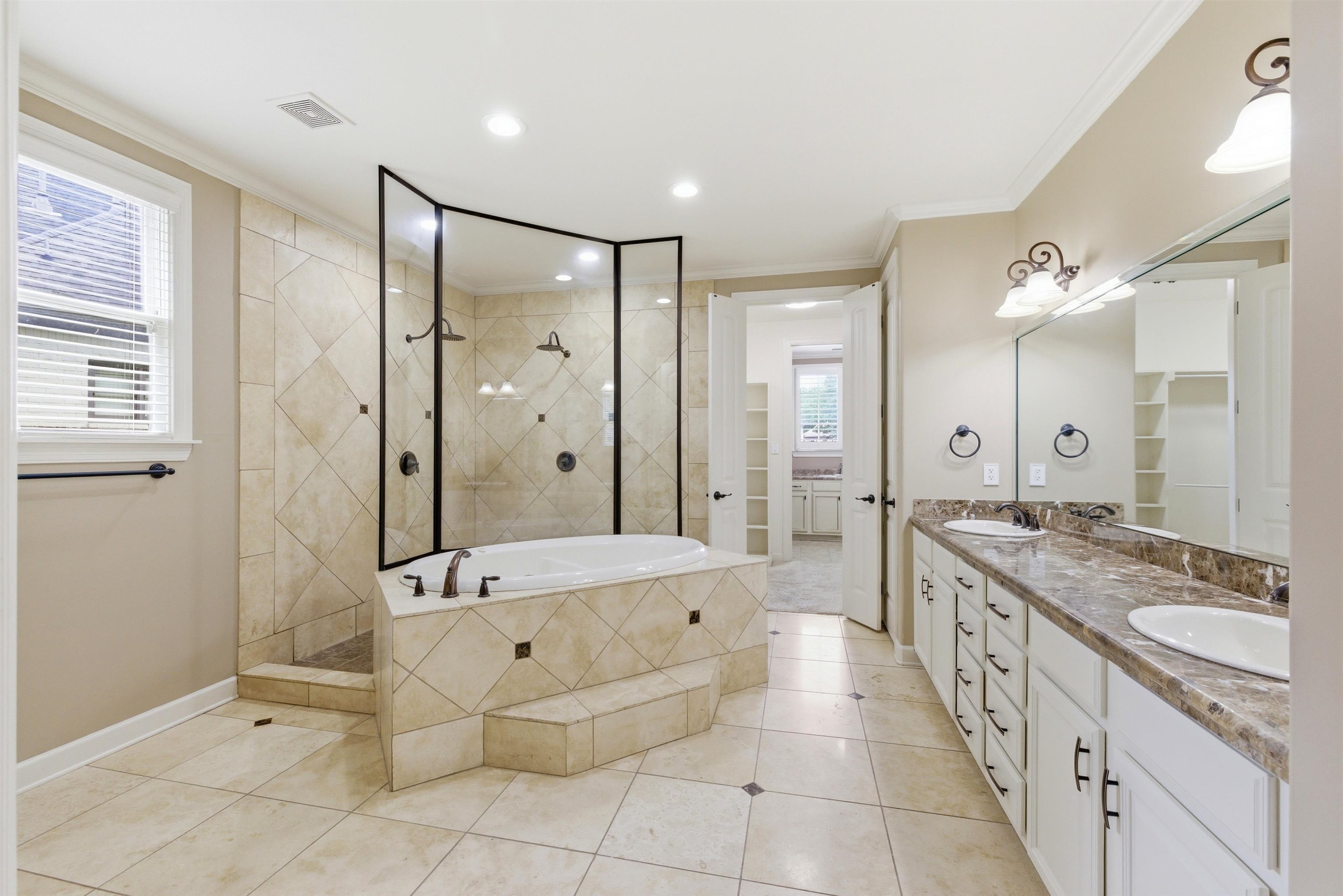 4260 MELWOOD OAK DR