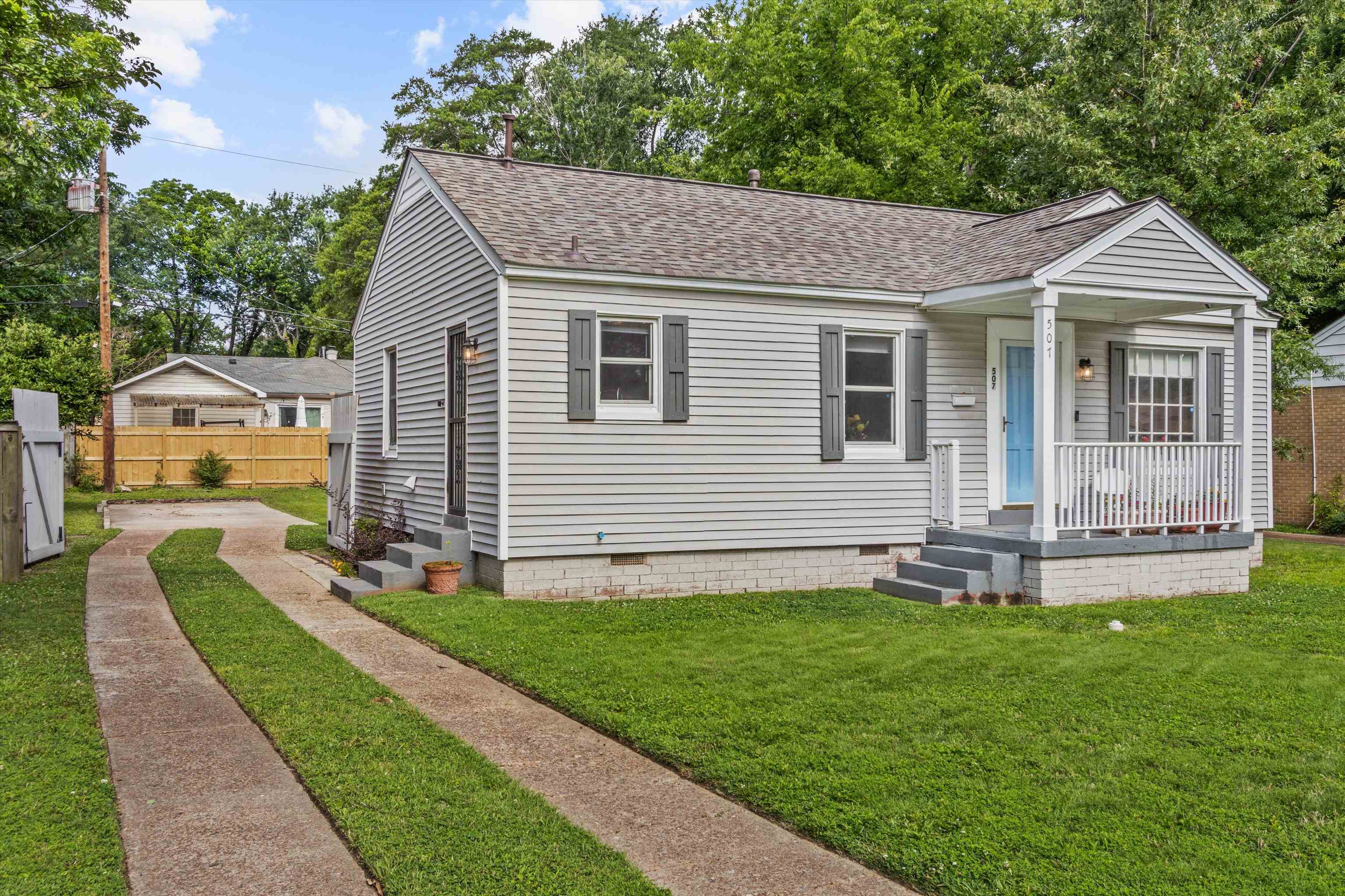 507 GRAHAMWOOD DR