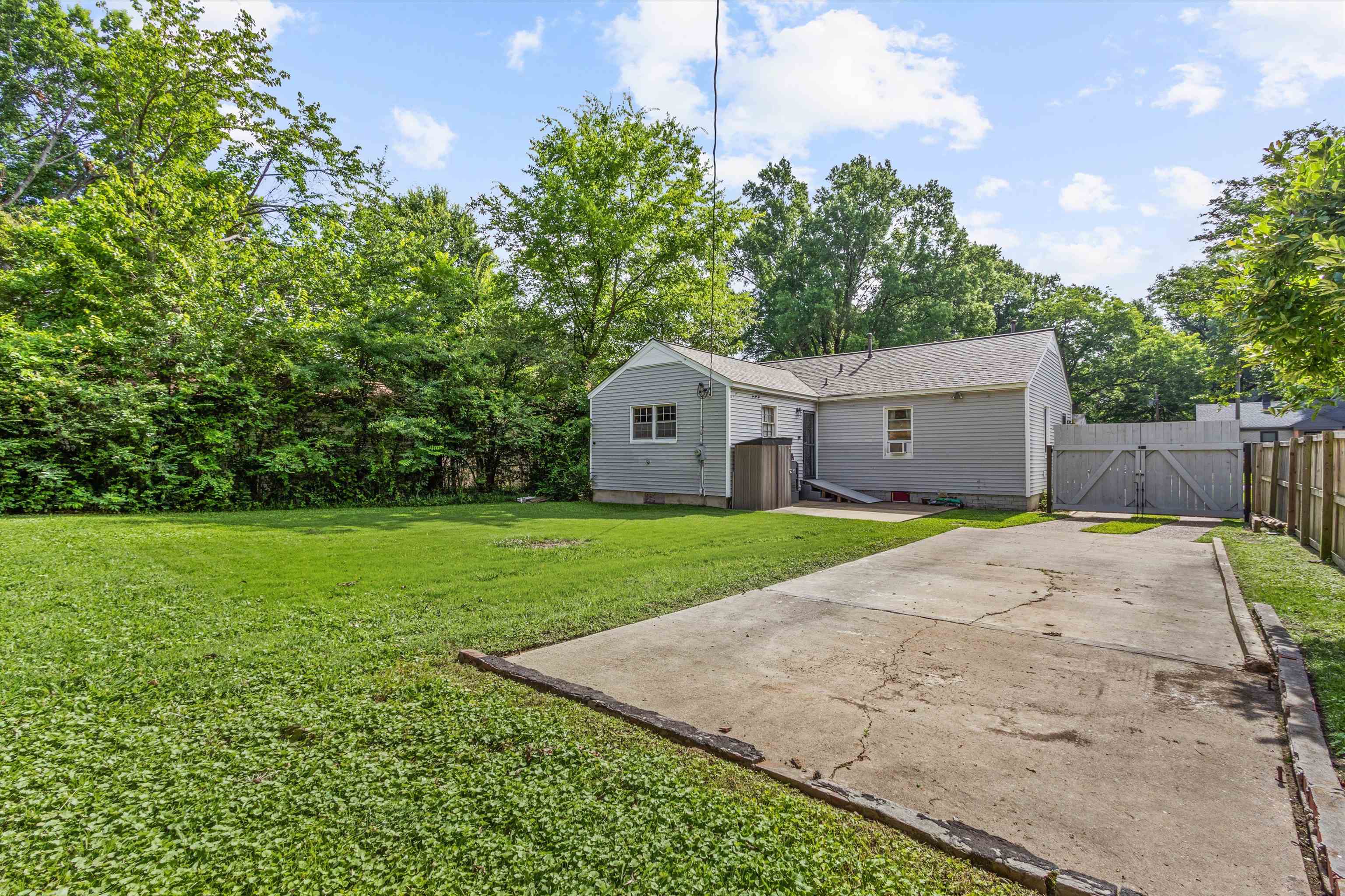 507 GRAHAMWOOD DR