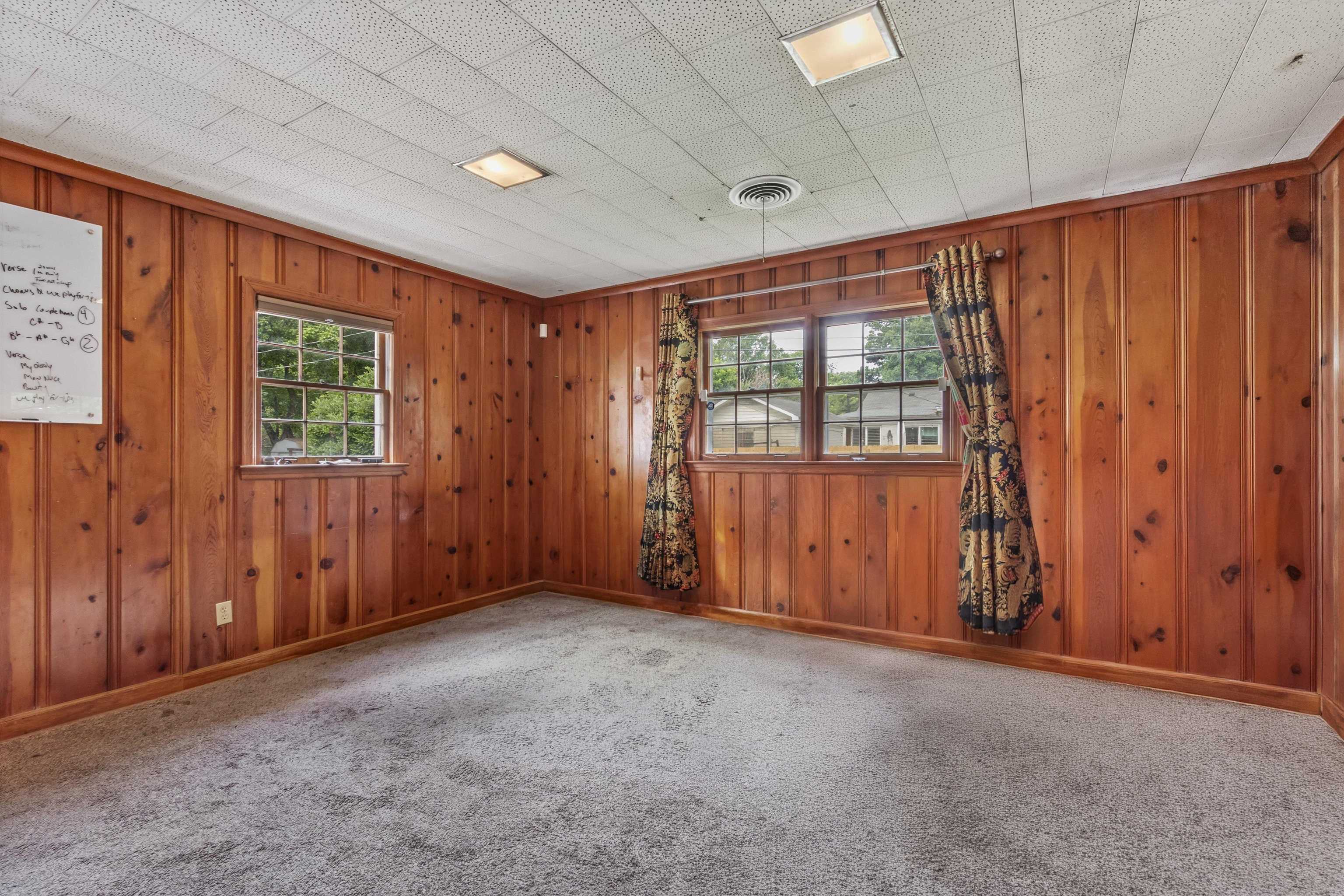 507 GRAHAMWOOD DR