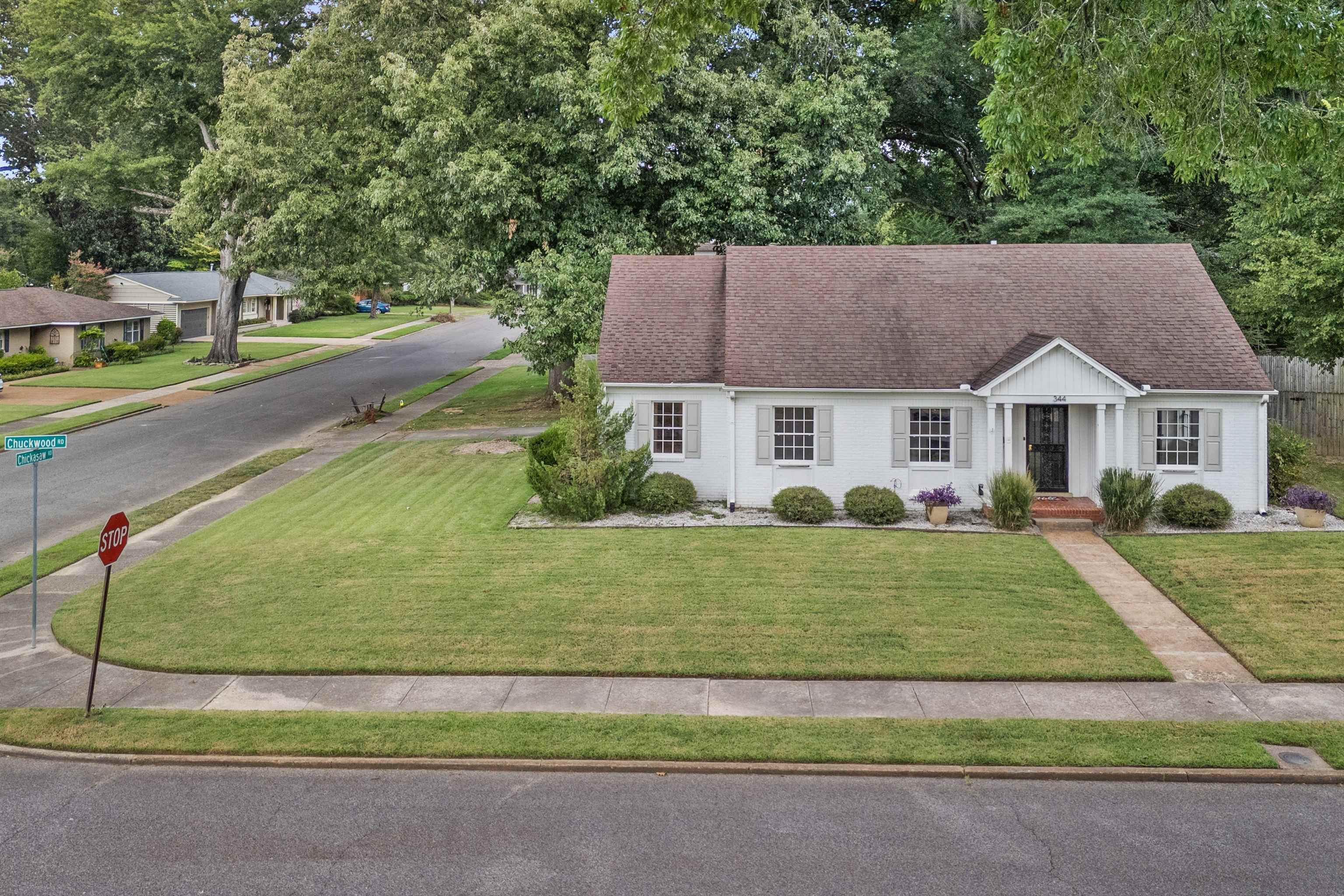 344 CHUCKWOOD RD
