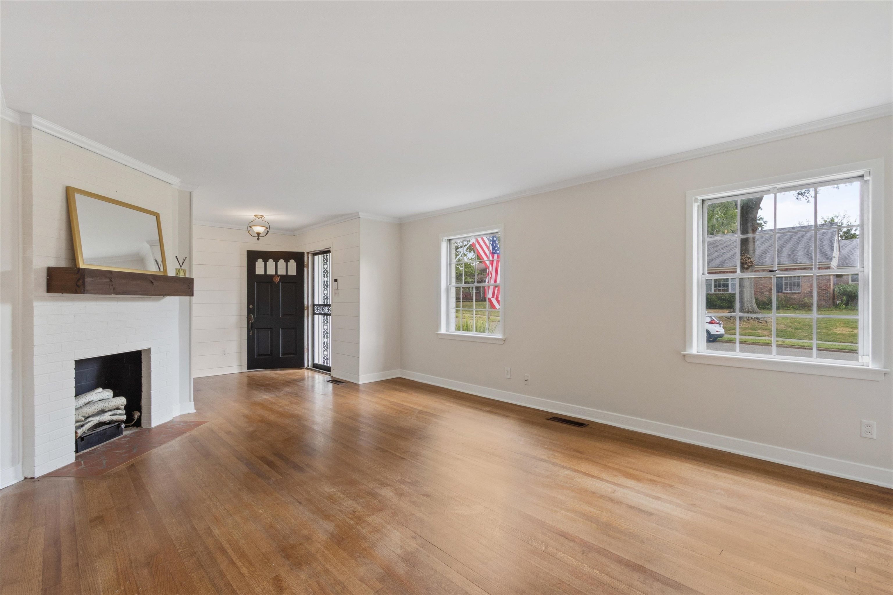 344 CHUCKWOOD RD