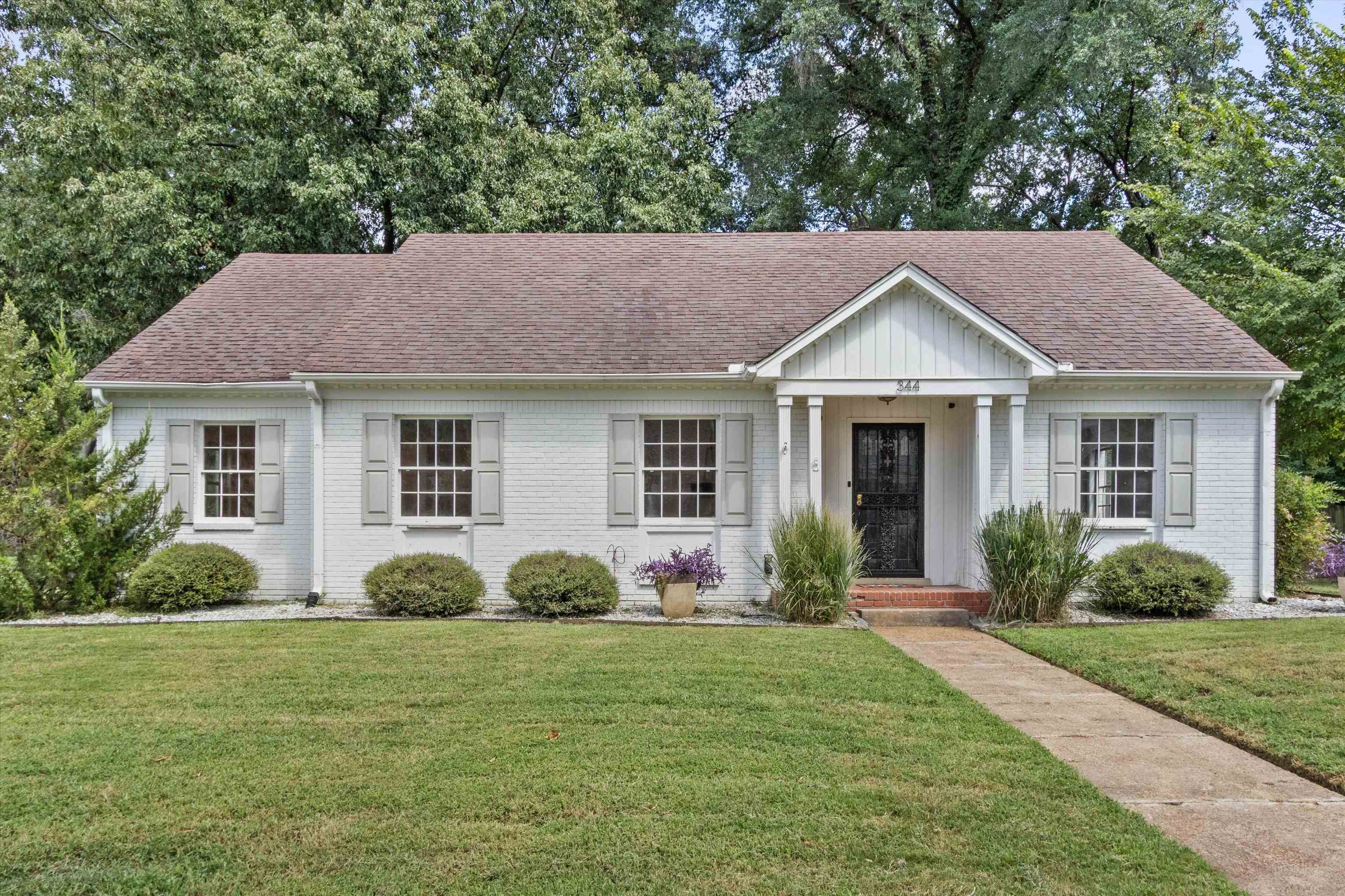 344 CHUCKWOOD RD