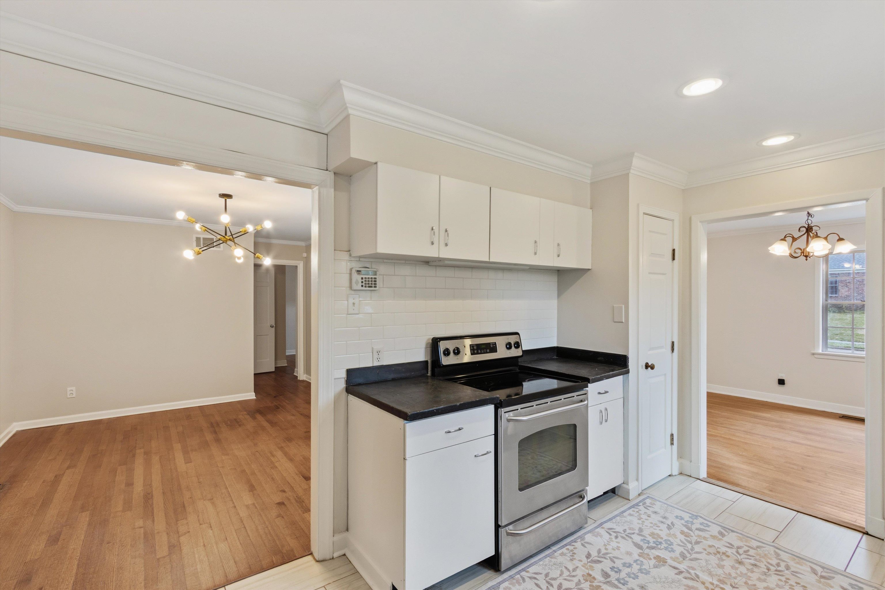 344 CHUCKWOOD RD
