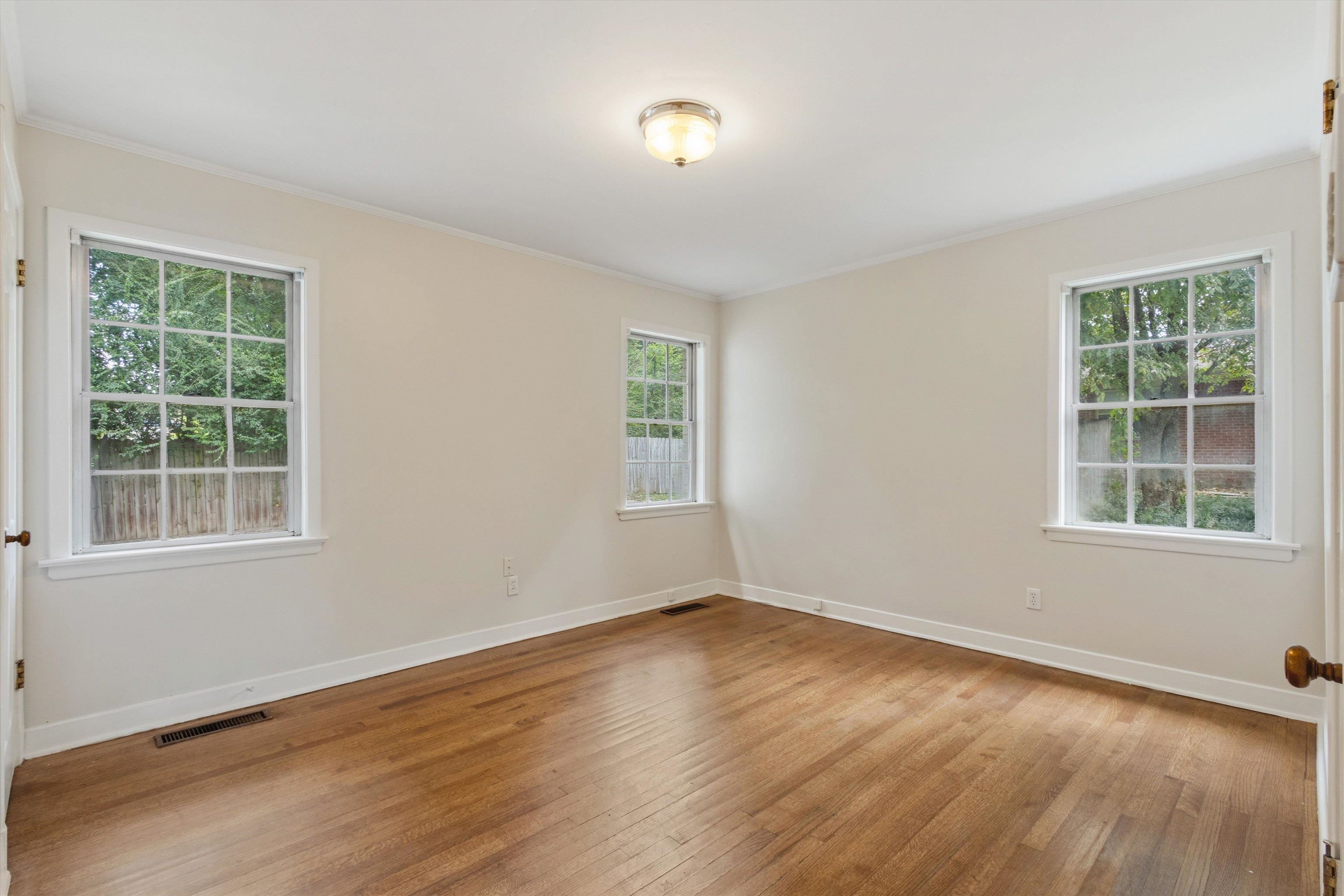 344 CHUCKWOOD RD