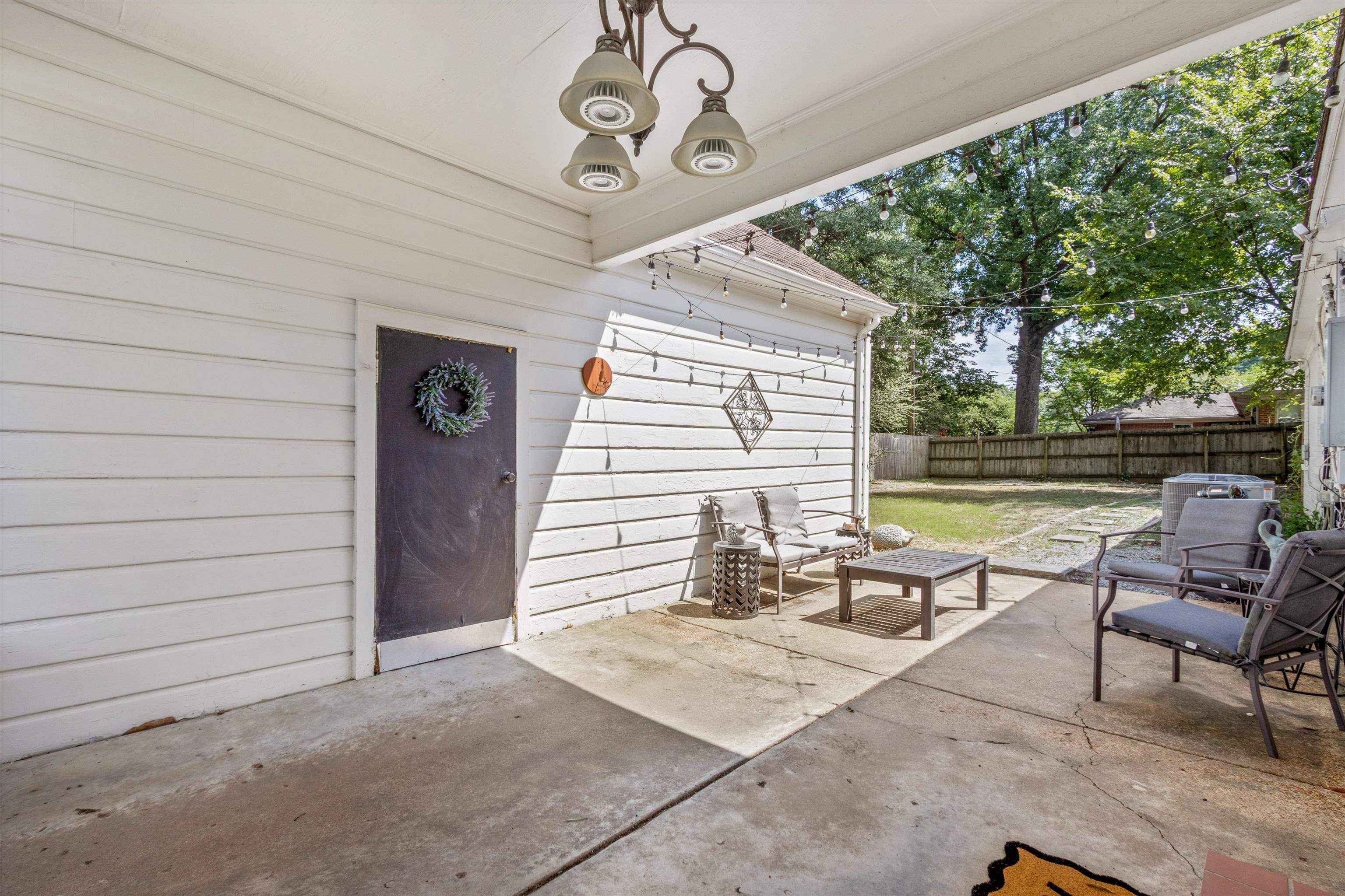 344 CHUCKWOOD RD