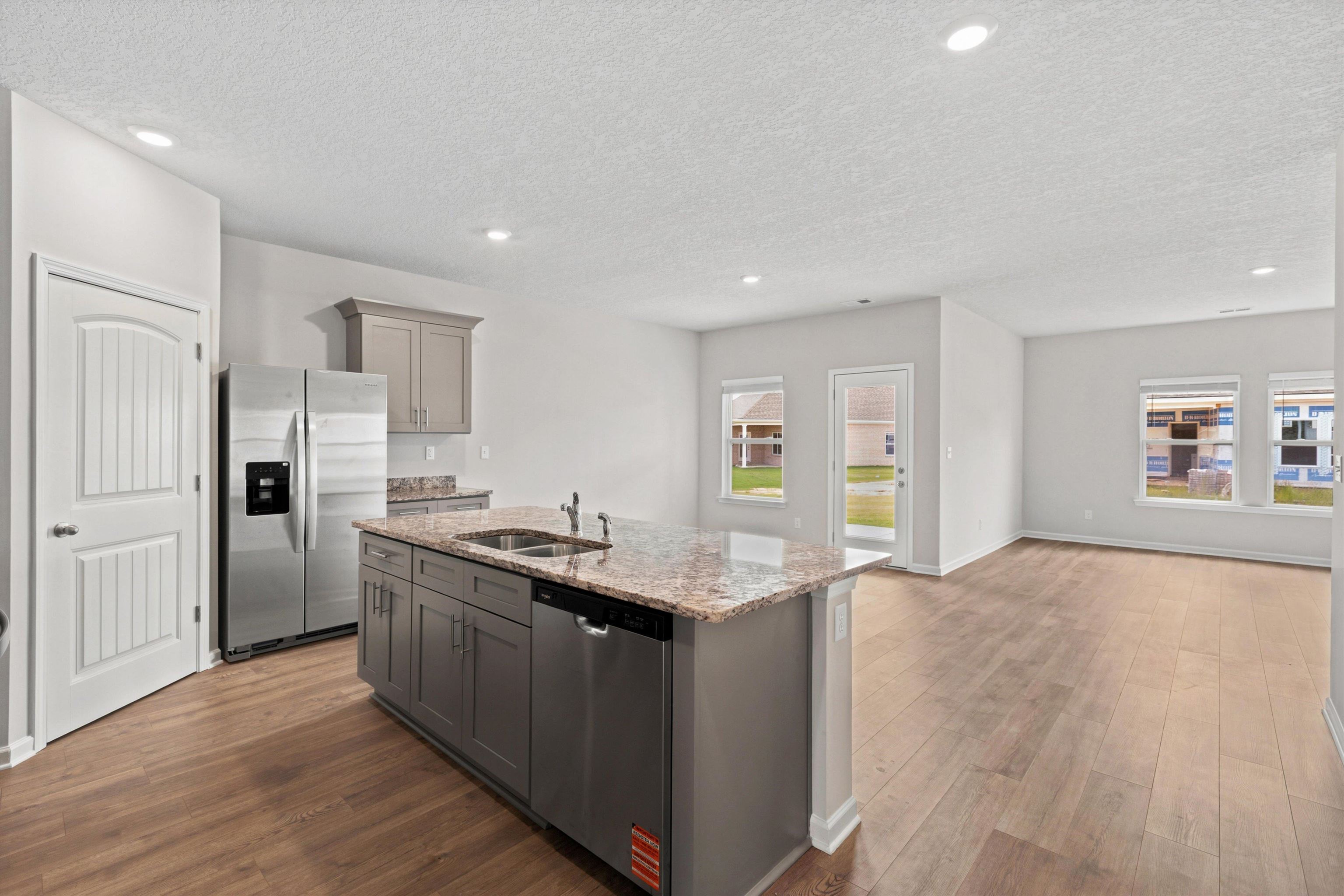 320 WINDEMERE LOOP