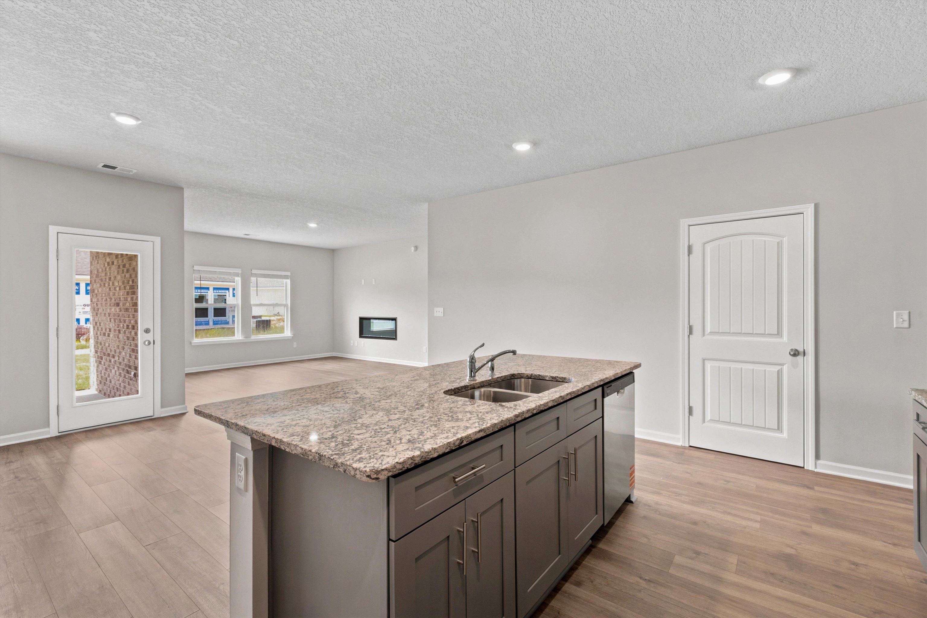 320 WINDEMERE LOOP
