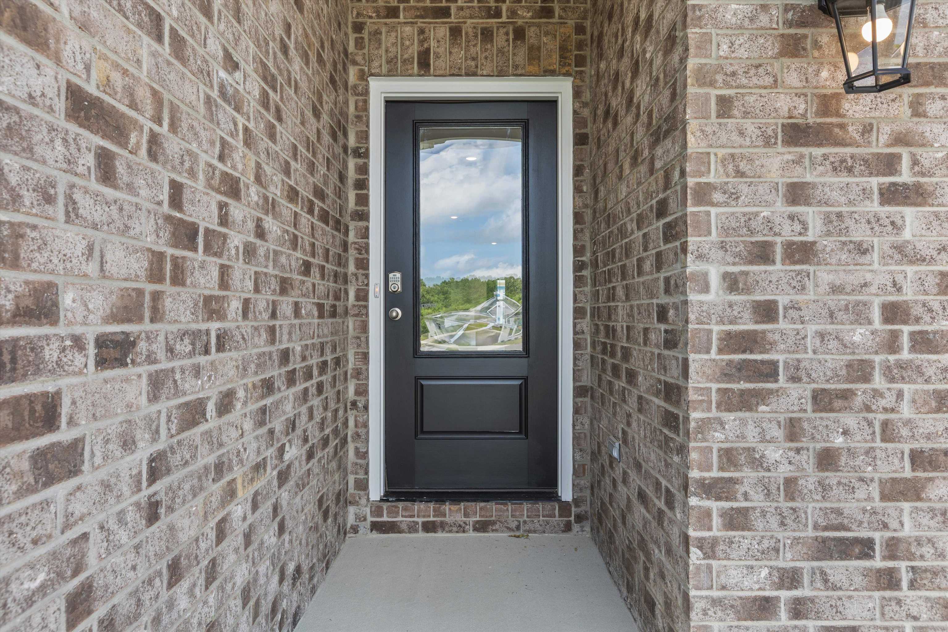 320 WINDEMERE LOOP